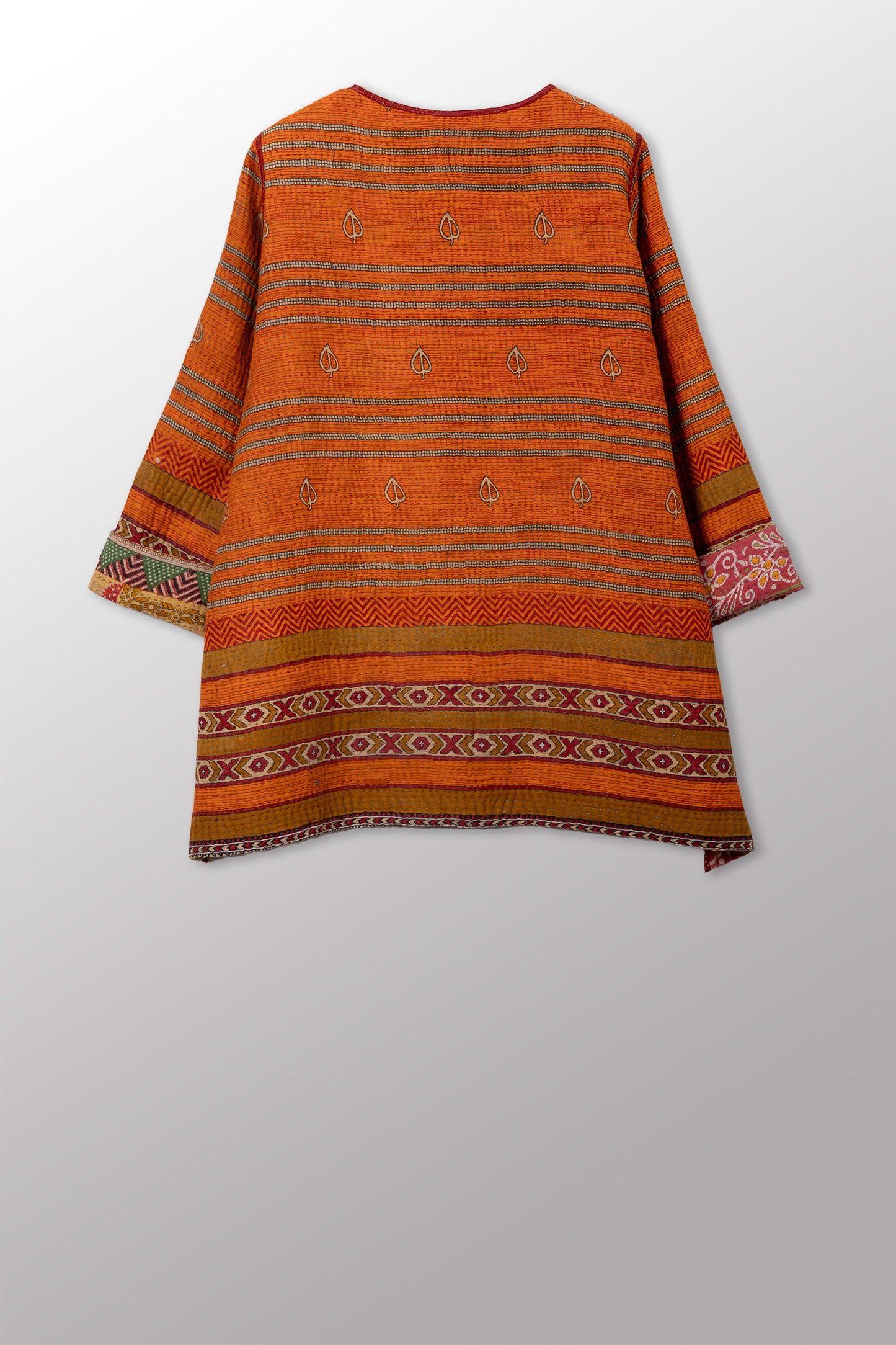 VINTAGE COTTON KANTHA CREW NECK POCKET JACKET - cv4025-0017a -