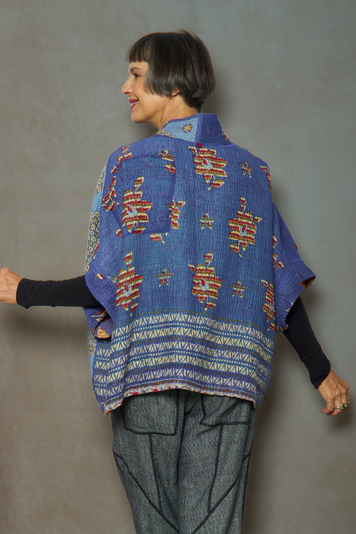 VINTAGE COTTON KANTHA MINI PONCHO - cv4060-0058a -
