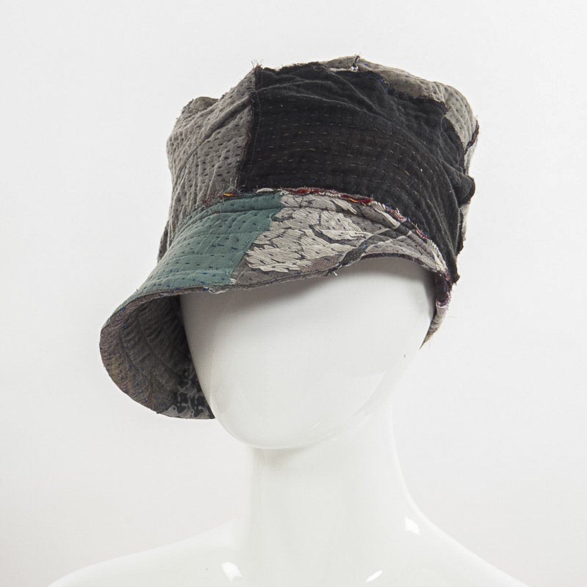 FRAYED PATCH KANTHA HALF BRIM HAT - fi4881-gry -