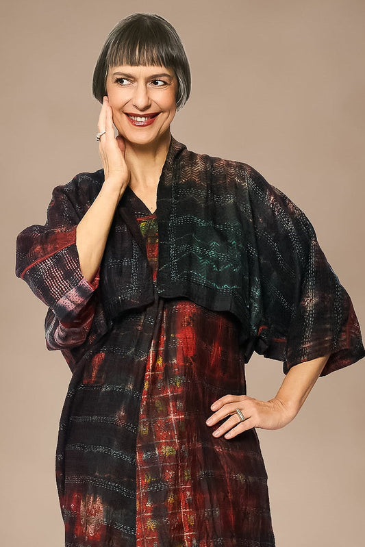 TIE DYE VINTAGE SILK KANTHA PUFF SLV. SHRUG - st-sv2062-mrn -