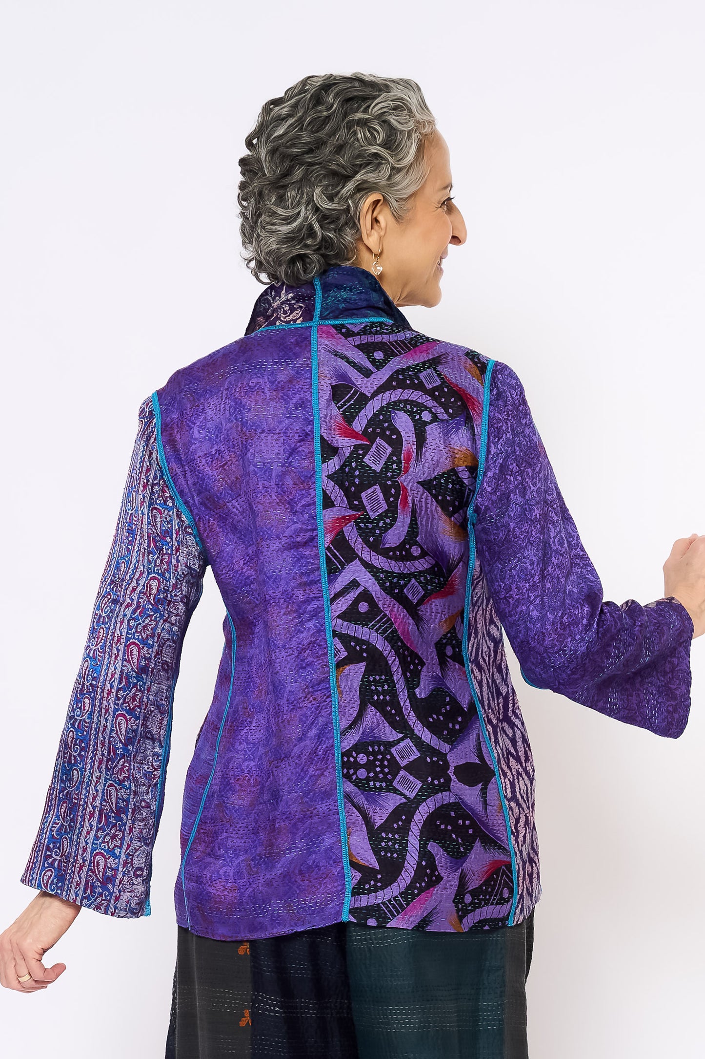 VINTAGE SILK KANTHA SHORT JKT - sv2007-0072m -