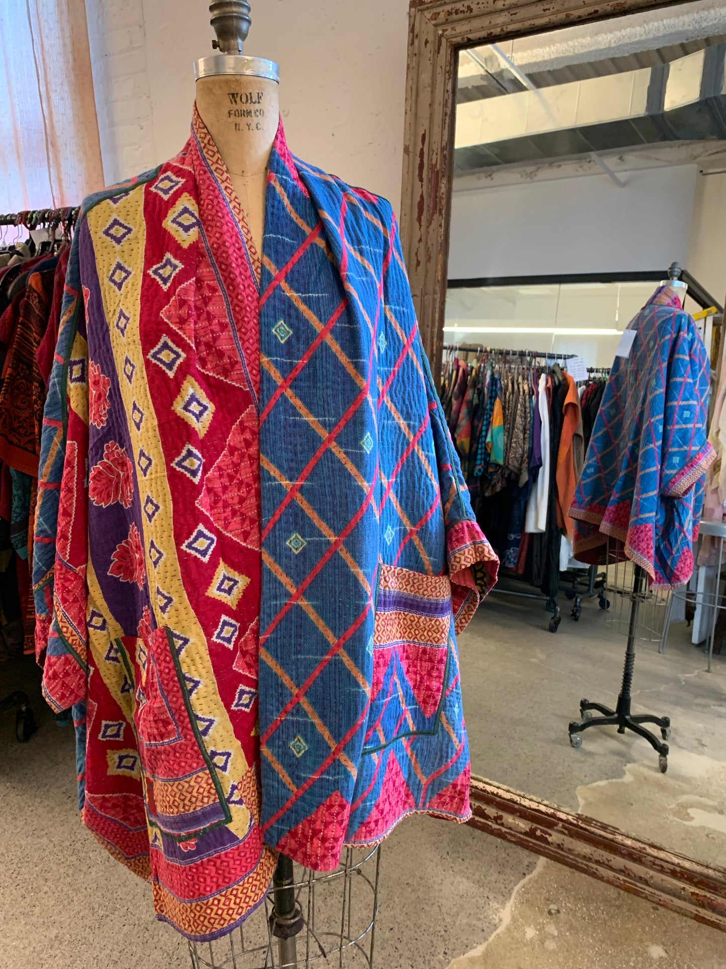 VINTAGE COTTON KANTHA DOUBLE COLLAR PONCHO - cv4323-0065a -
