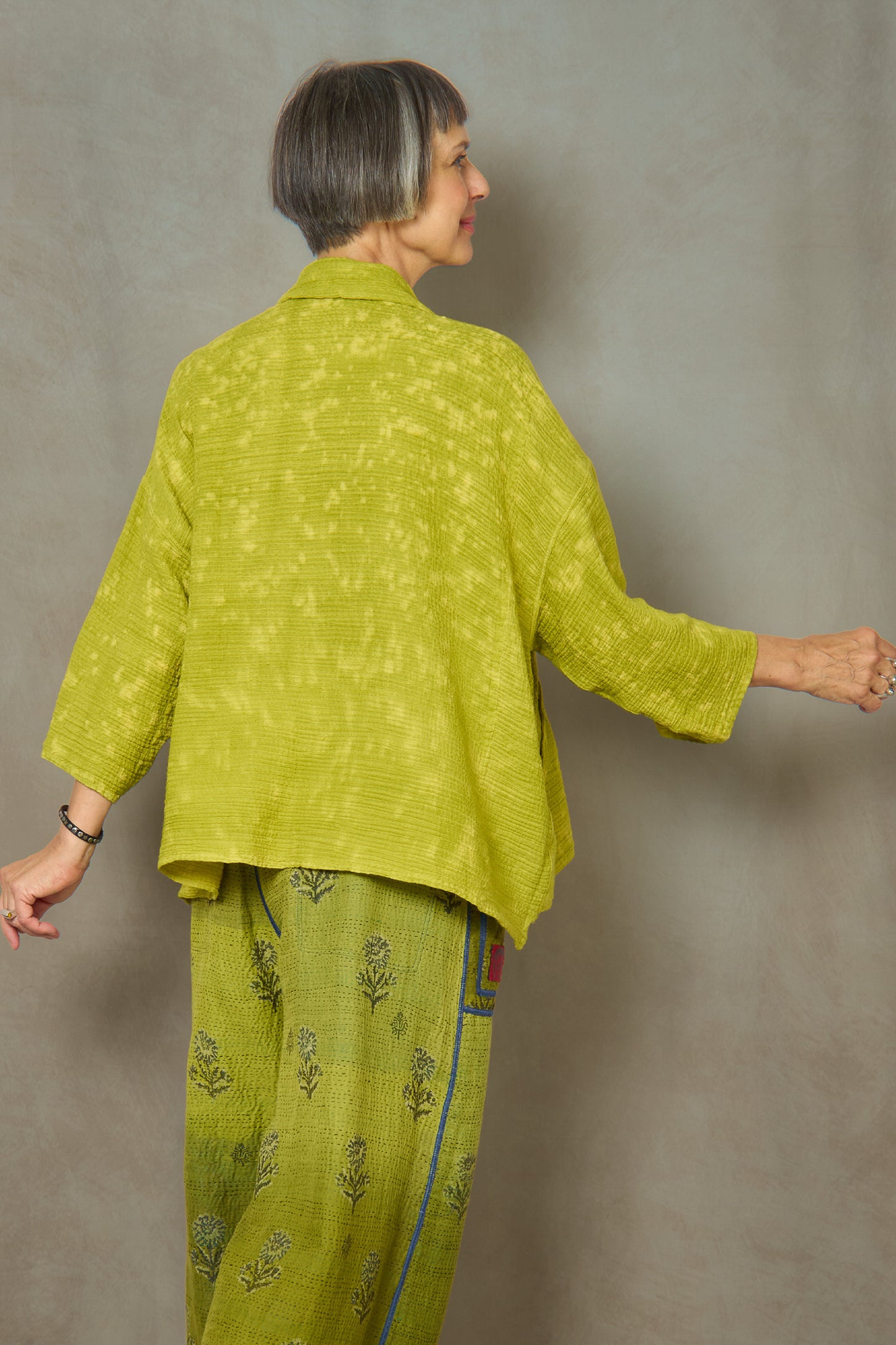 SAND SUN DYE RIPPLE KANTHA CROPPED TENT SHIRT - rs2596-lim -