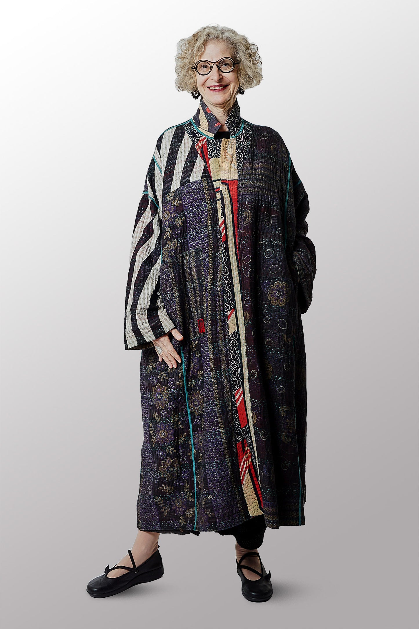 VINTAGE COTTON KANTHA OVERSIZED COAT - cv4326-0038a -