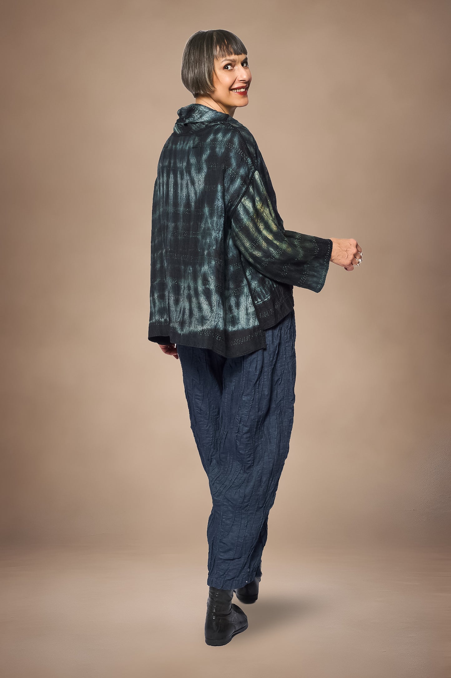 TIE DYE VINTAGE SILK KANTHA COWL PULLOVER - st-sv2547-blk -