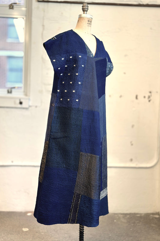 COTTON SILK SW PATCH KANTHA SEMI BIAS V-NECK DRESS (470) - ws4470-gry -