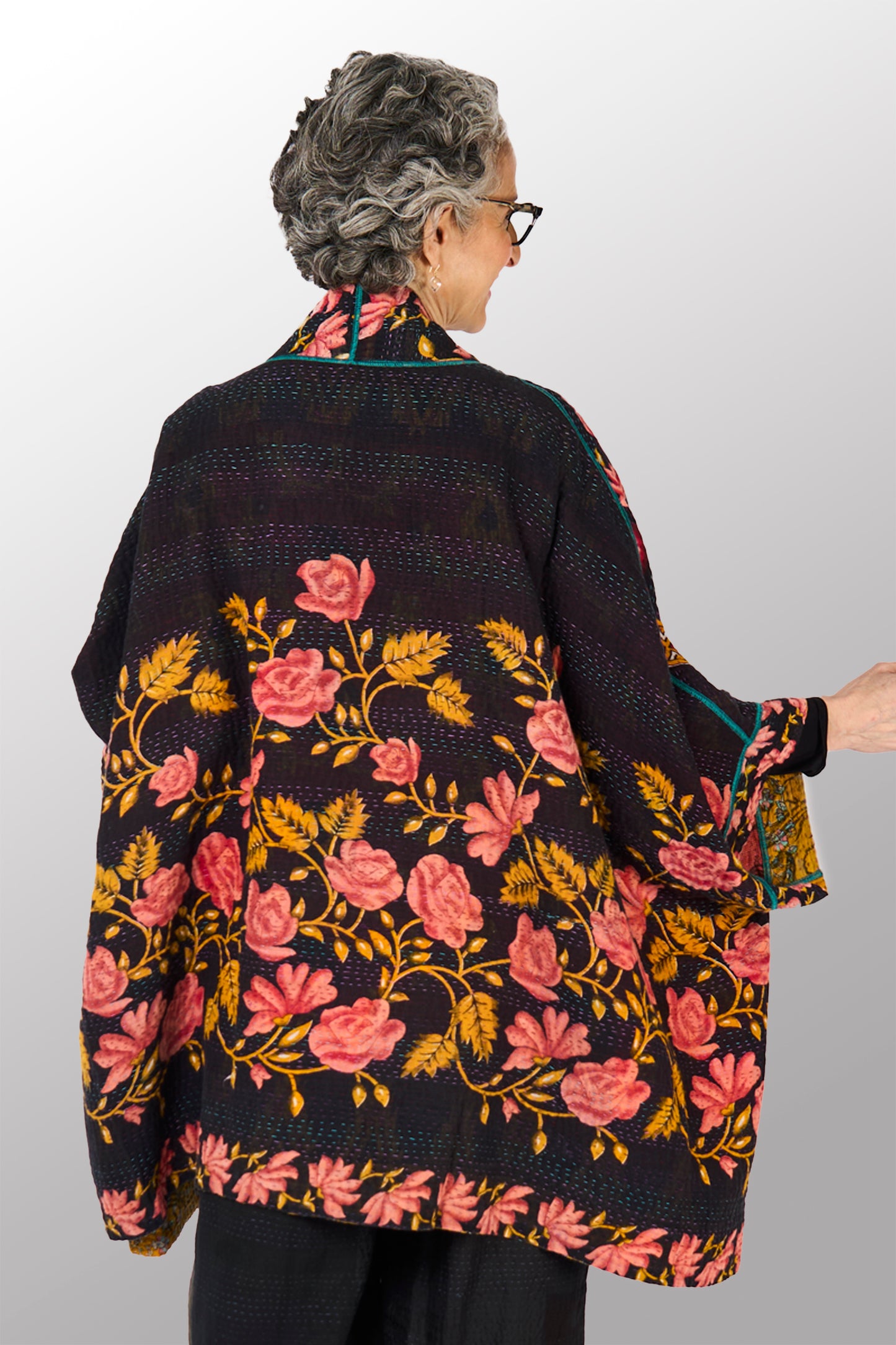 VINTAGE COTTON KANTHA DOUBLE COLLAR PONCHO - cv4323-0053a -