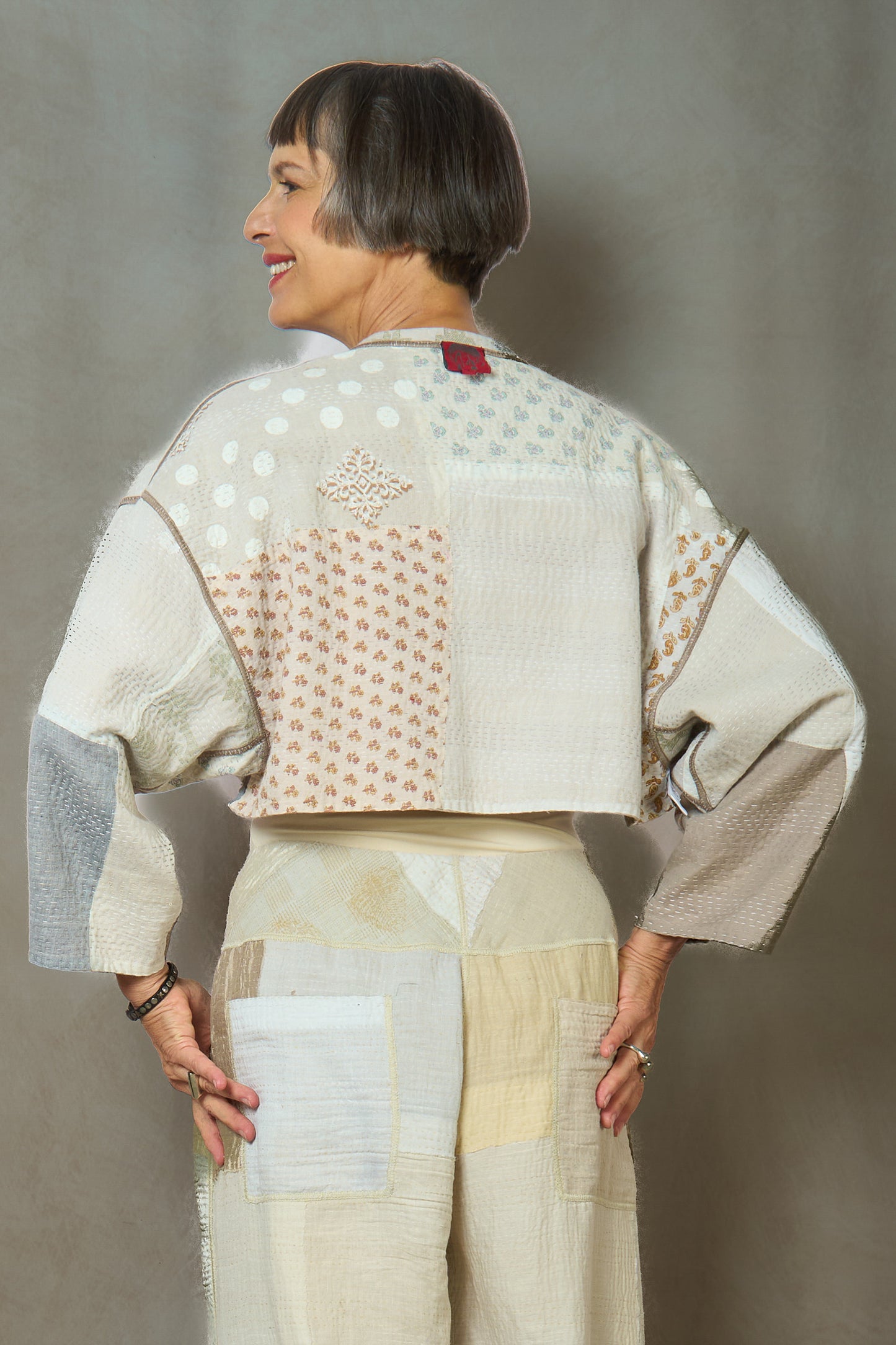 DUCK SUN DYE WITH PATCH KANTHA SLEEVE JACKET - us2090-ivy -