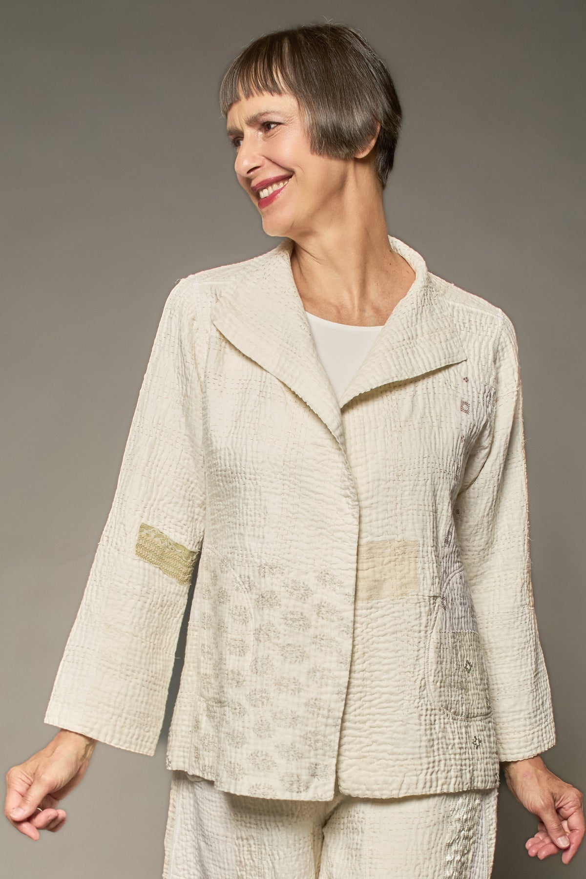 FRAYED PATCH KANTHA SHORT JACKET - fi4007-ivy -
