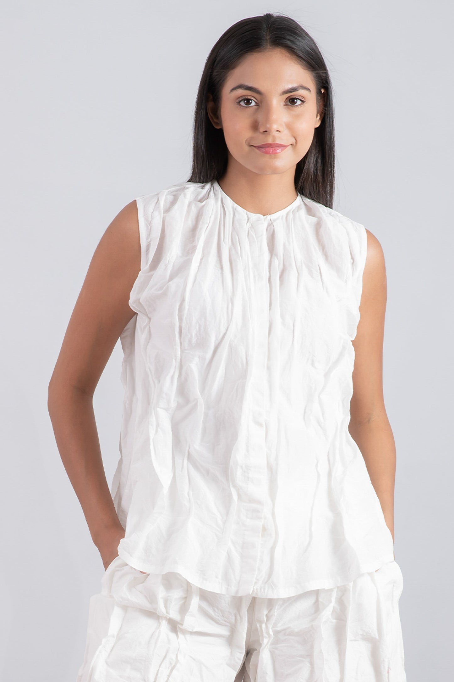 DYED COTTON SILK VOILE WAVY TUCKED SLEEVELESS BLOUSE - dc1539-wht -