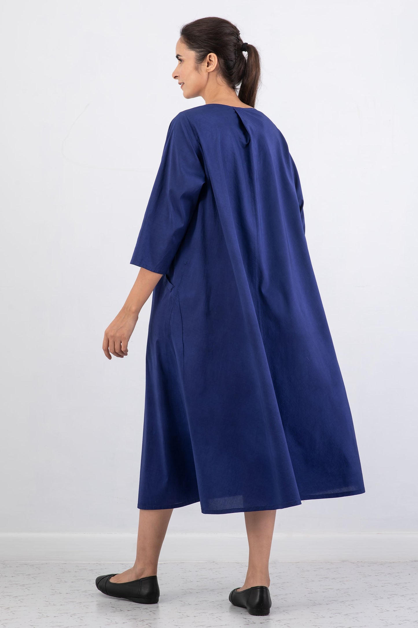 DYED COTTON SILK HEAVY VOILE WAVY V-NECK MAXI WITH SLEEVES - dh1441-blu -