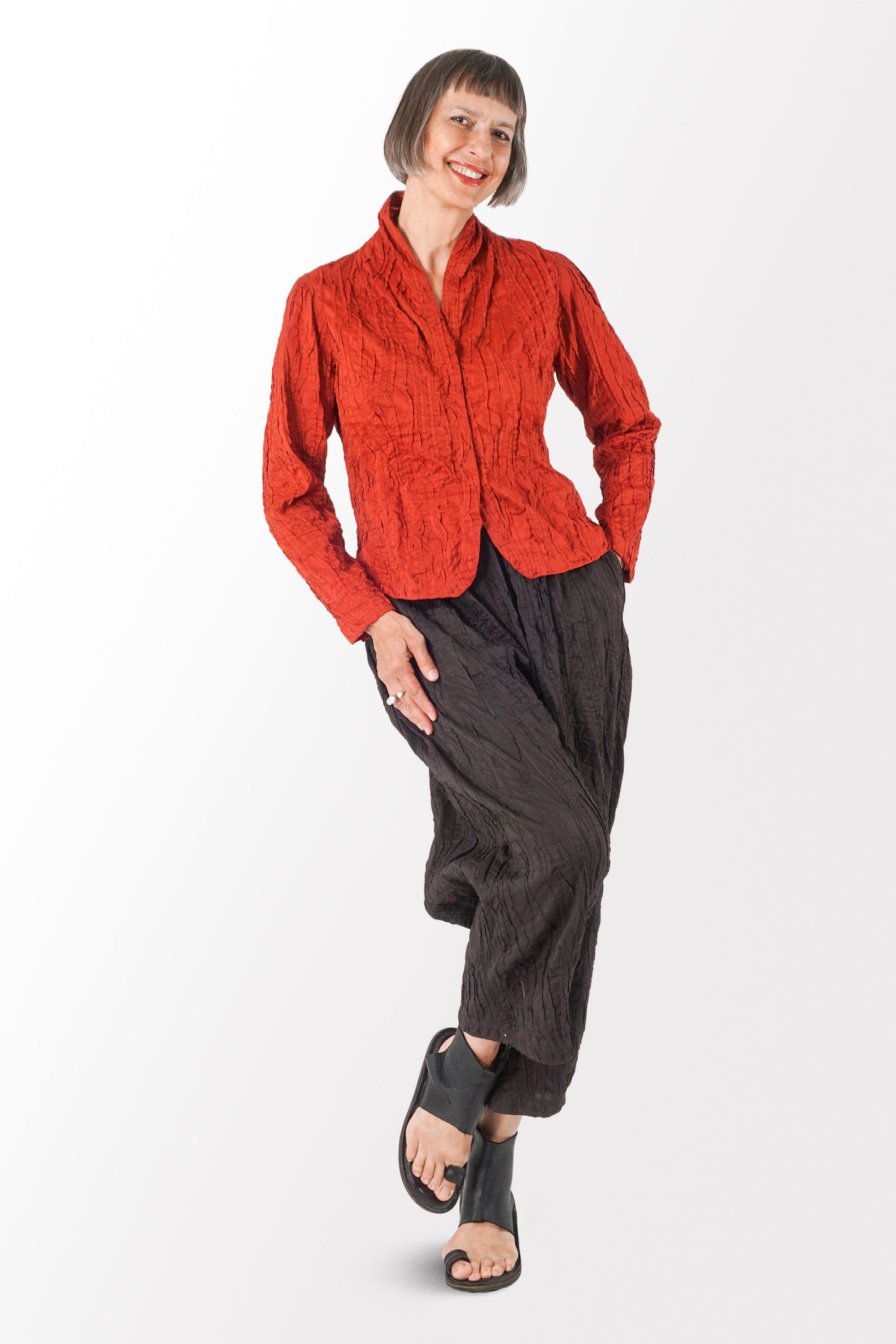DYED COTTON SILK HEAVY VOILE RANDOM TUCK HIGH-NECK BLOUSE - dr1563-red -
