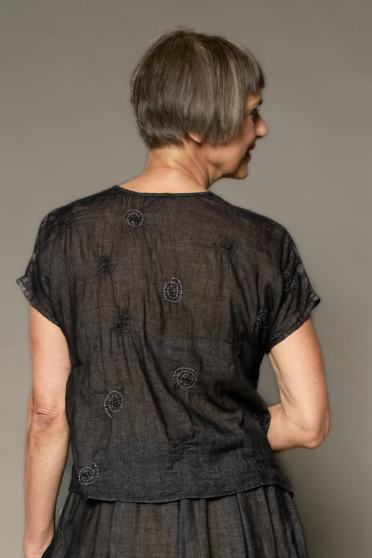 GAUZE SHIBORI GARMENT KANTHA BLOUSE - gg2534-blk -