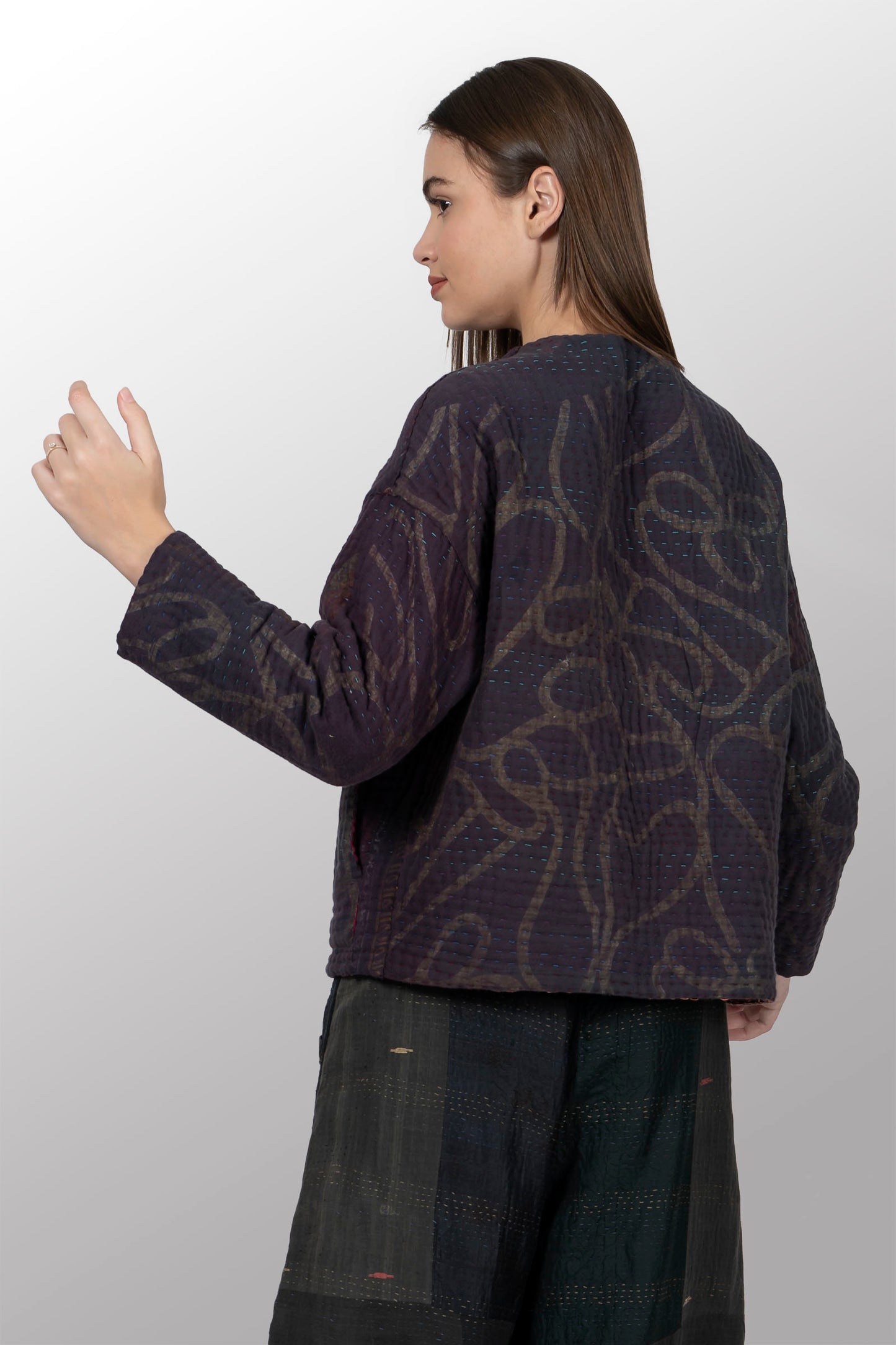 QUILTED OVERDYE COTTON KANTHA CREW NECK SHORT JKT - oq5053-cred002a -