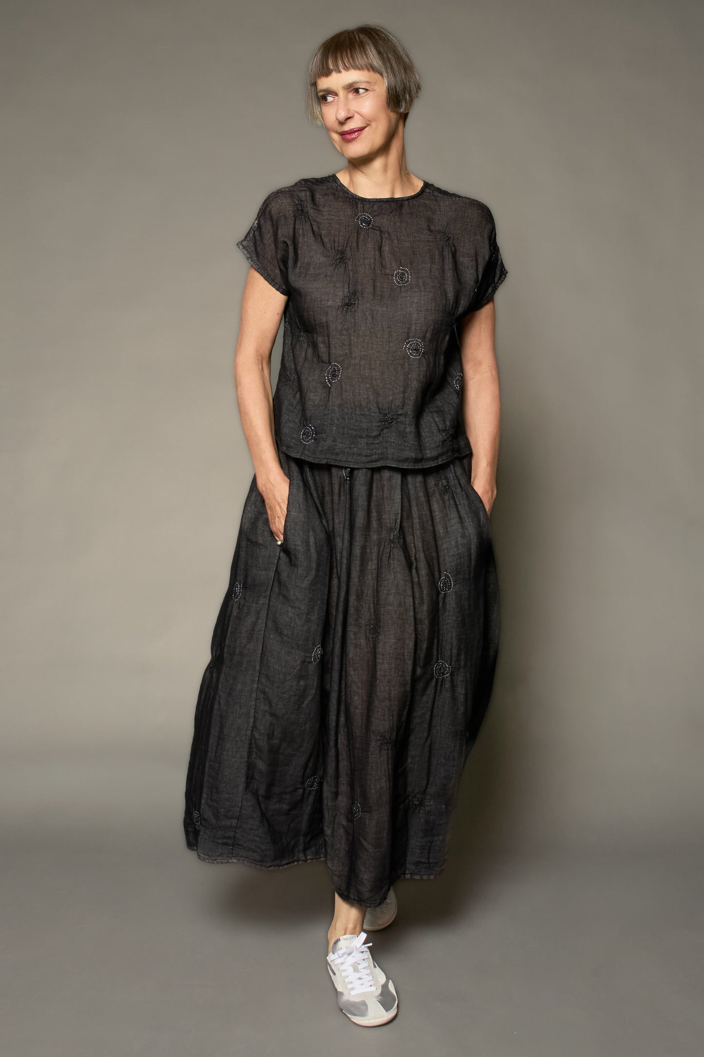 GAUZE SHIBORI GARMENT KANTHA BLOUSE - gg2534-blk -
