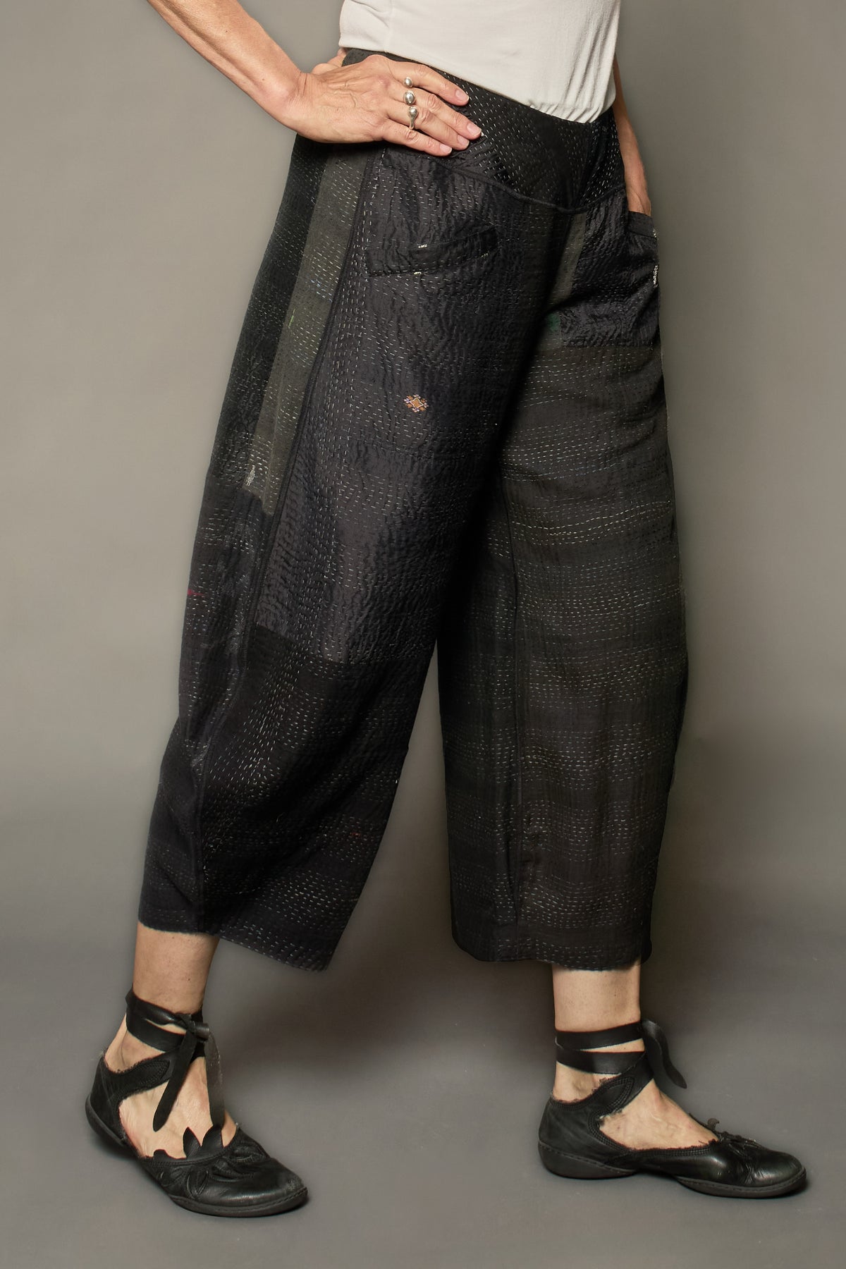 JAIPUR PATCH KANTHA HAREM PANTS - jp2605-blk -