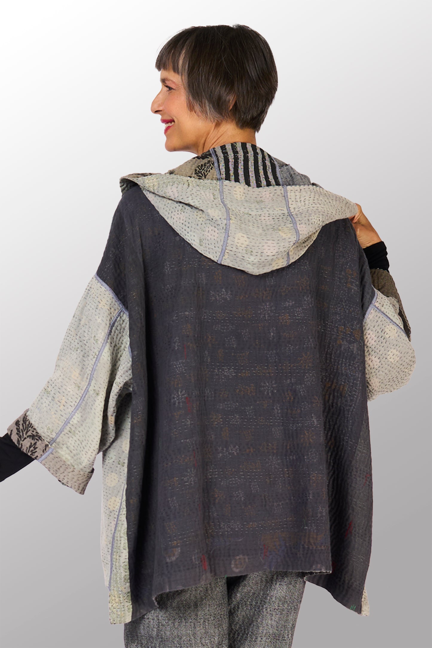 FRAYED PATCH KANTHA WITH STAMP HOODIE PONCHO - sp-fi4064-gry -