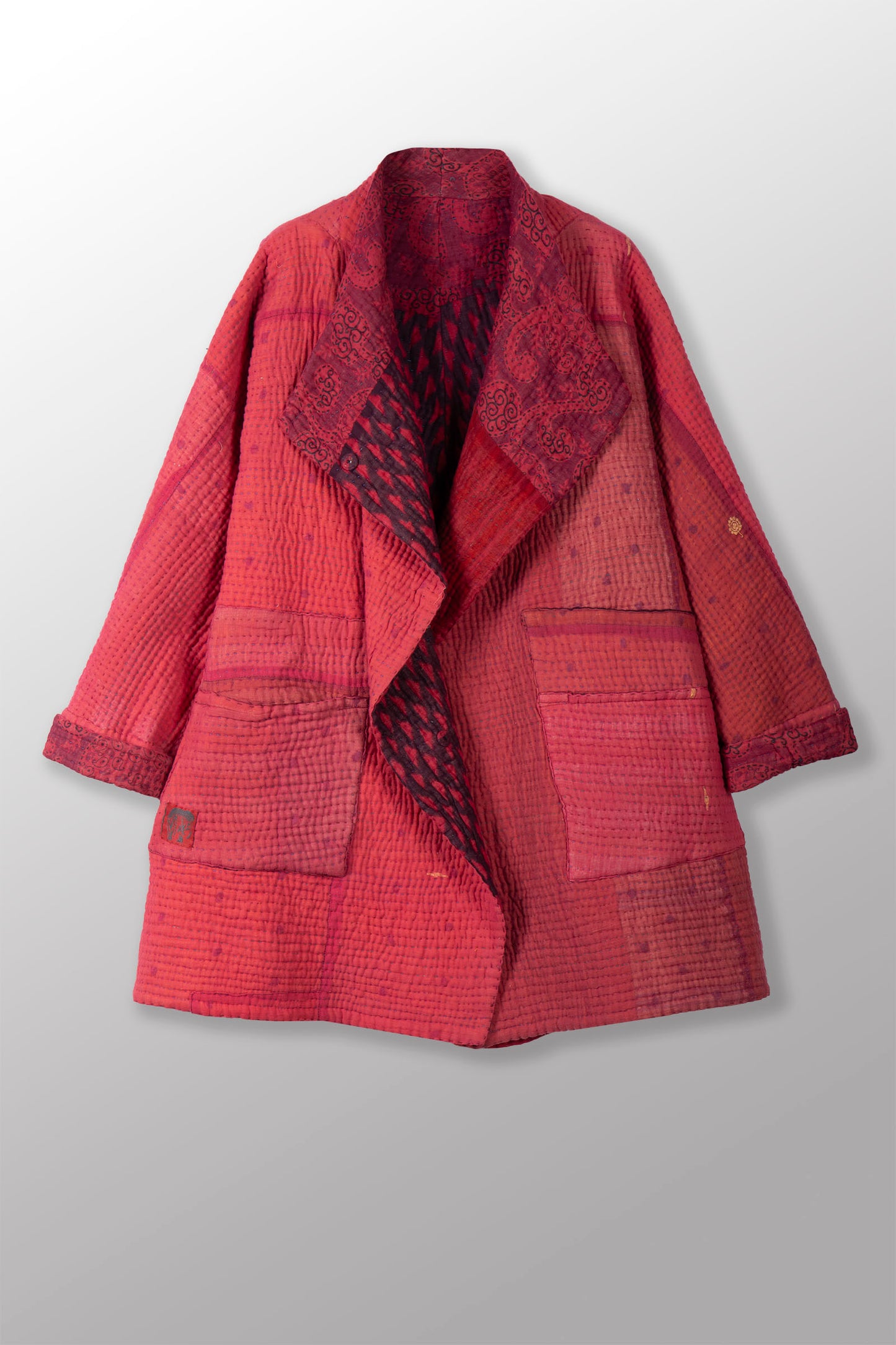 QUILTED OVERDYE COTTON KANTHA FUNNEL COLLAR COAT - oq5312-cred003a -