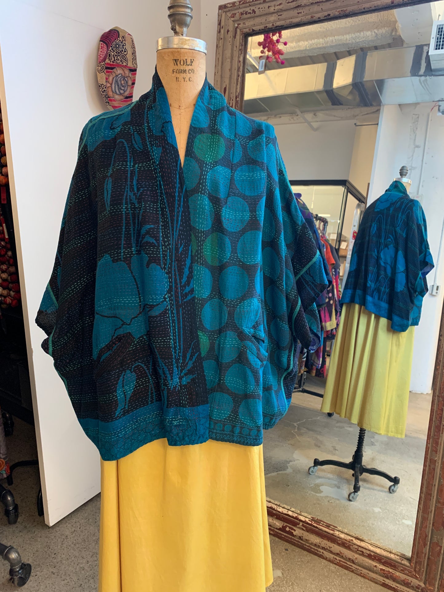 VINTAGE SILK GEORGETTE COTTON KANTHA MINI PONCHO - gc2060-0003a -