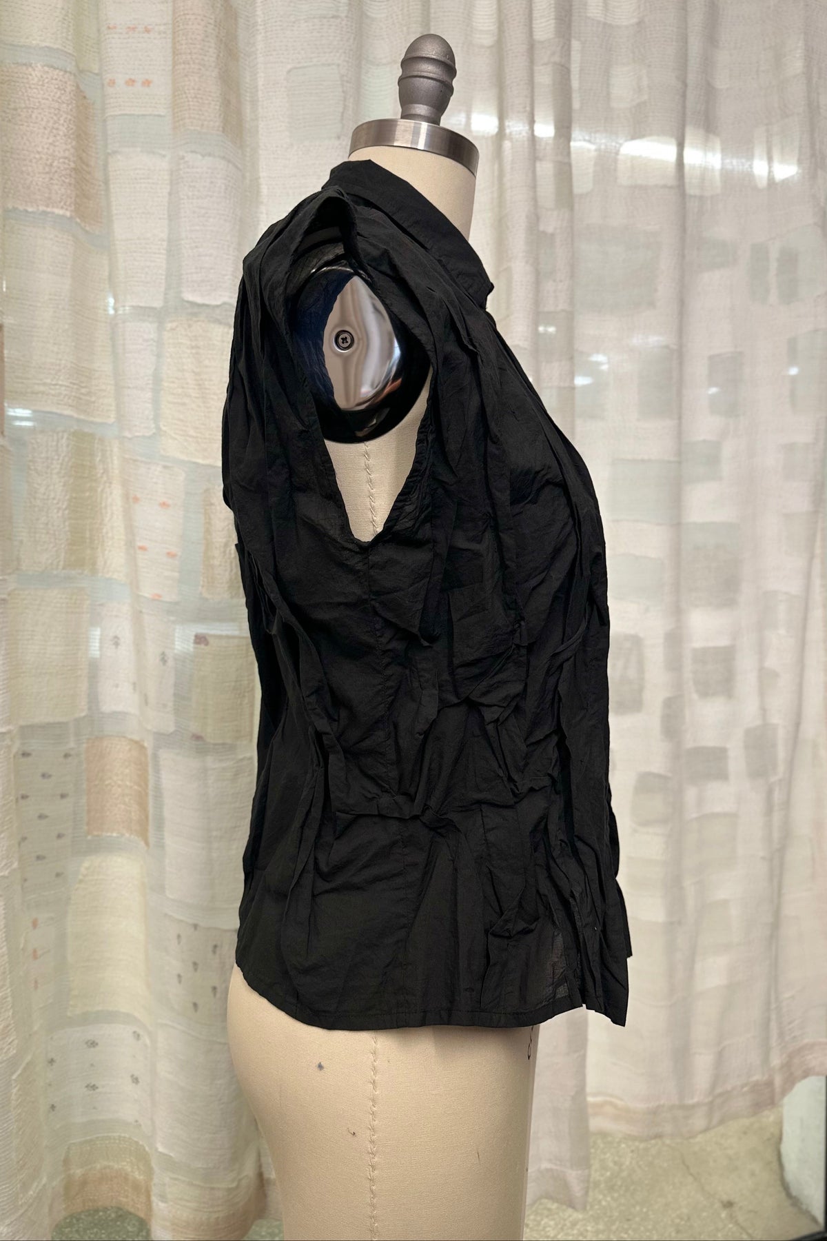 POLISHED COTTON WAVY FRENCH SLEEVE SHIRT - wl1569-blk -
