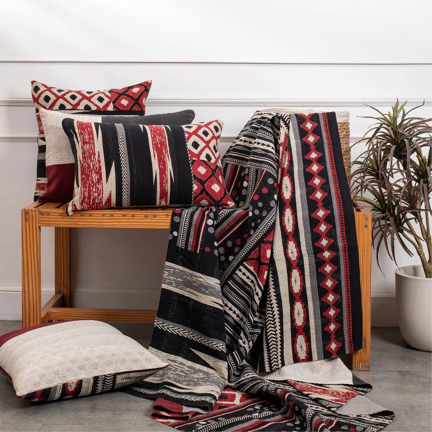 Monotone Ikat Handmade Vintage Kantha Quilts & Bed Cover - Red