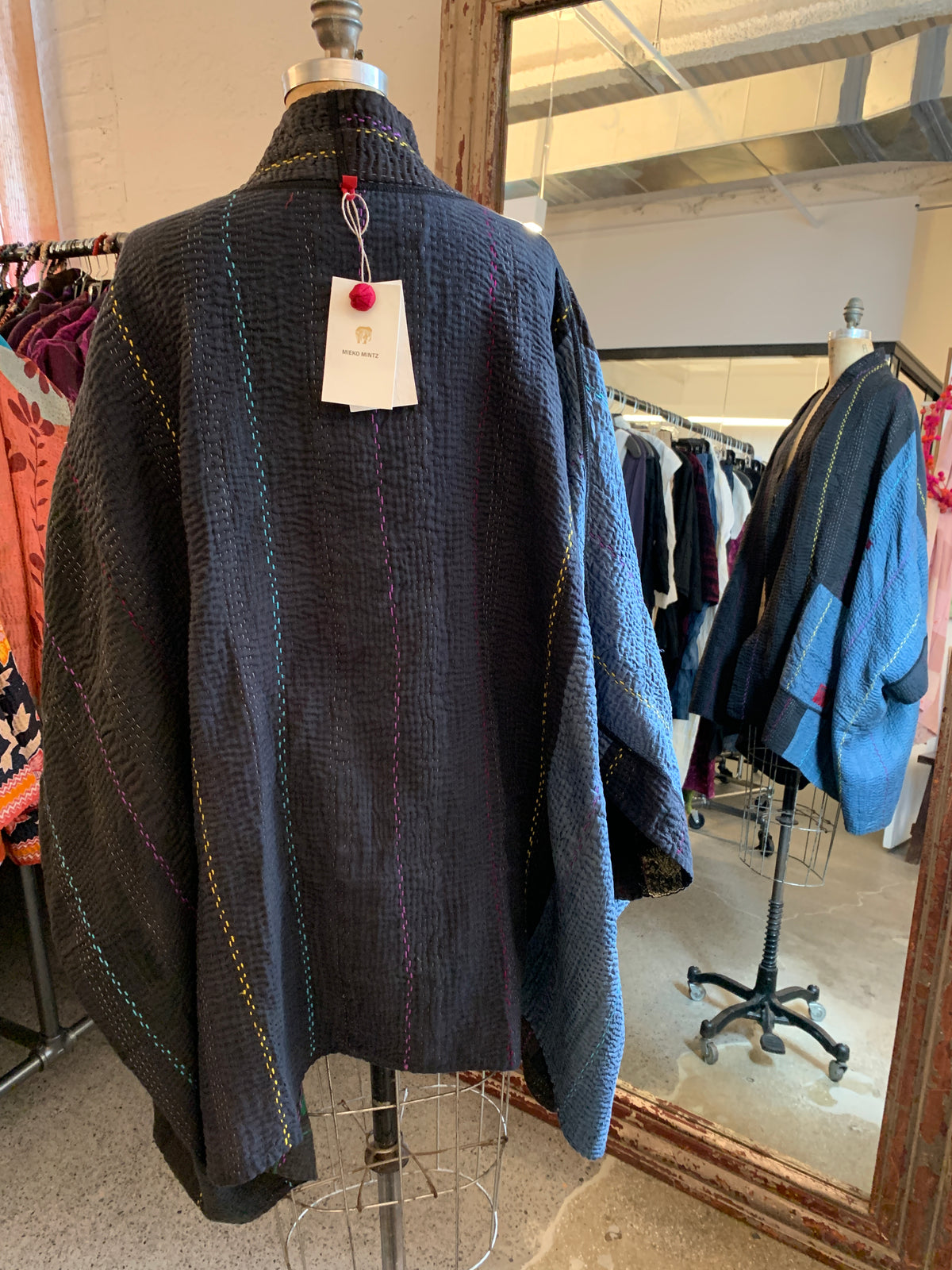 JEWEL WOVEN WITH VERTICAL PATCH KANTHA DOUBLE COLLAR PONCHO - jv4323-blk -