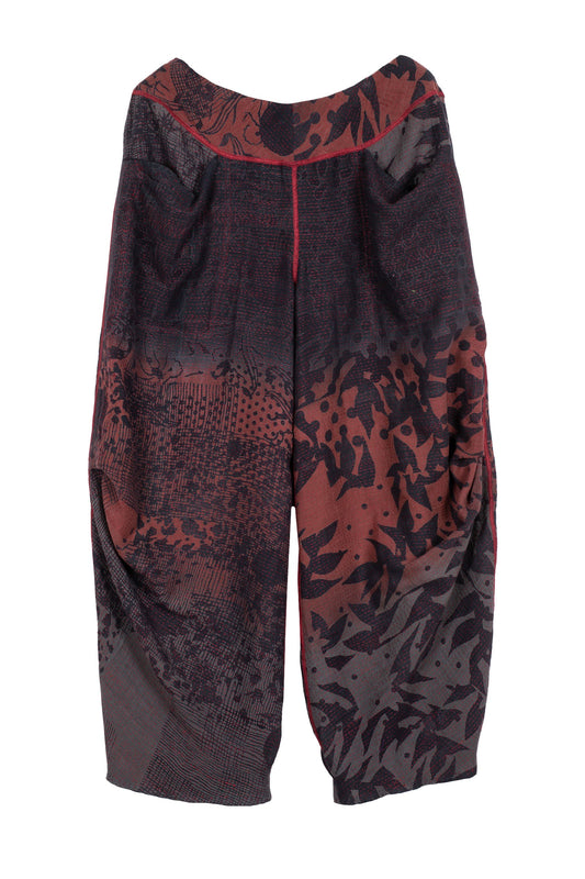 MONOTONE TWILIGHT PRINT KANTHA KNEE TUCKED PANTS - tp2625-red -