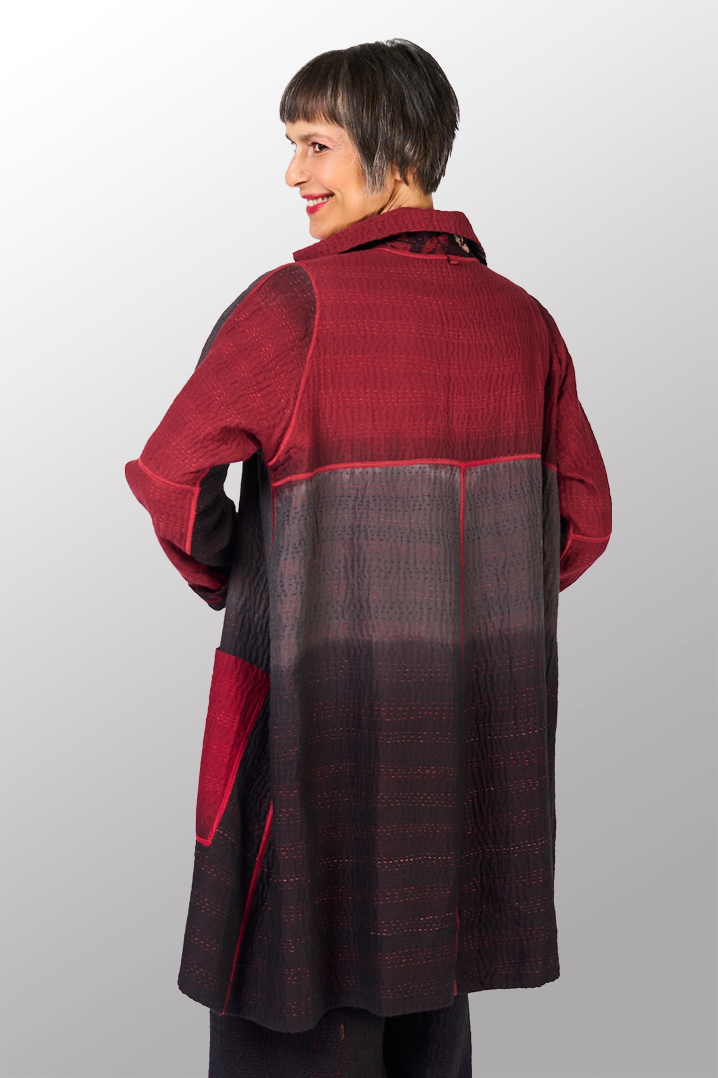 BIG PRINTED PATCH WITH OMBRE BACKING KANTHA A-LINE DUSTER - px4311-red -