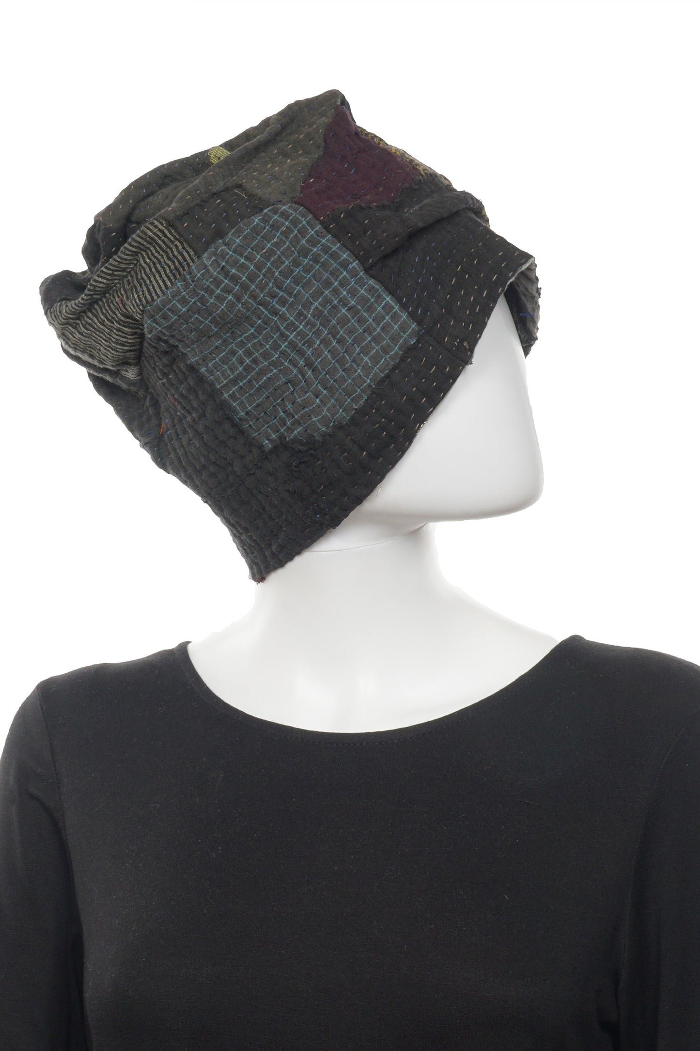 FRAYED PATCH KANTHA PATCHWORK HAT - fi4880-blk -