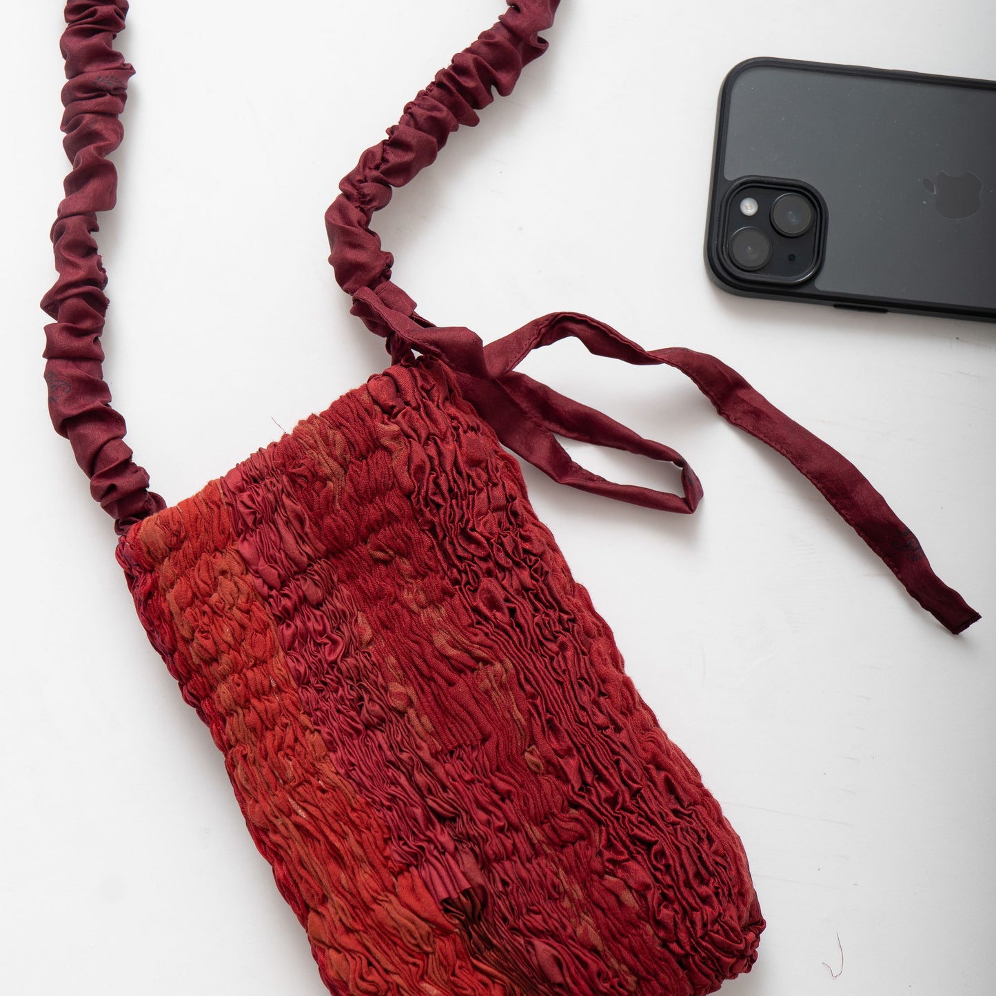 IPHONE BAG RED