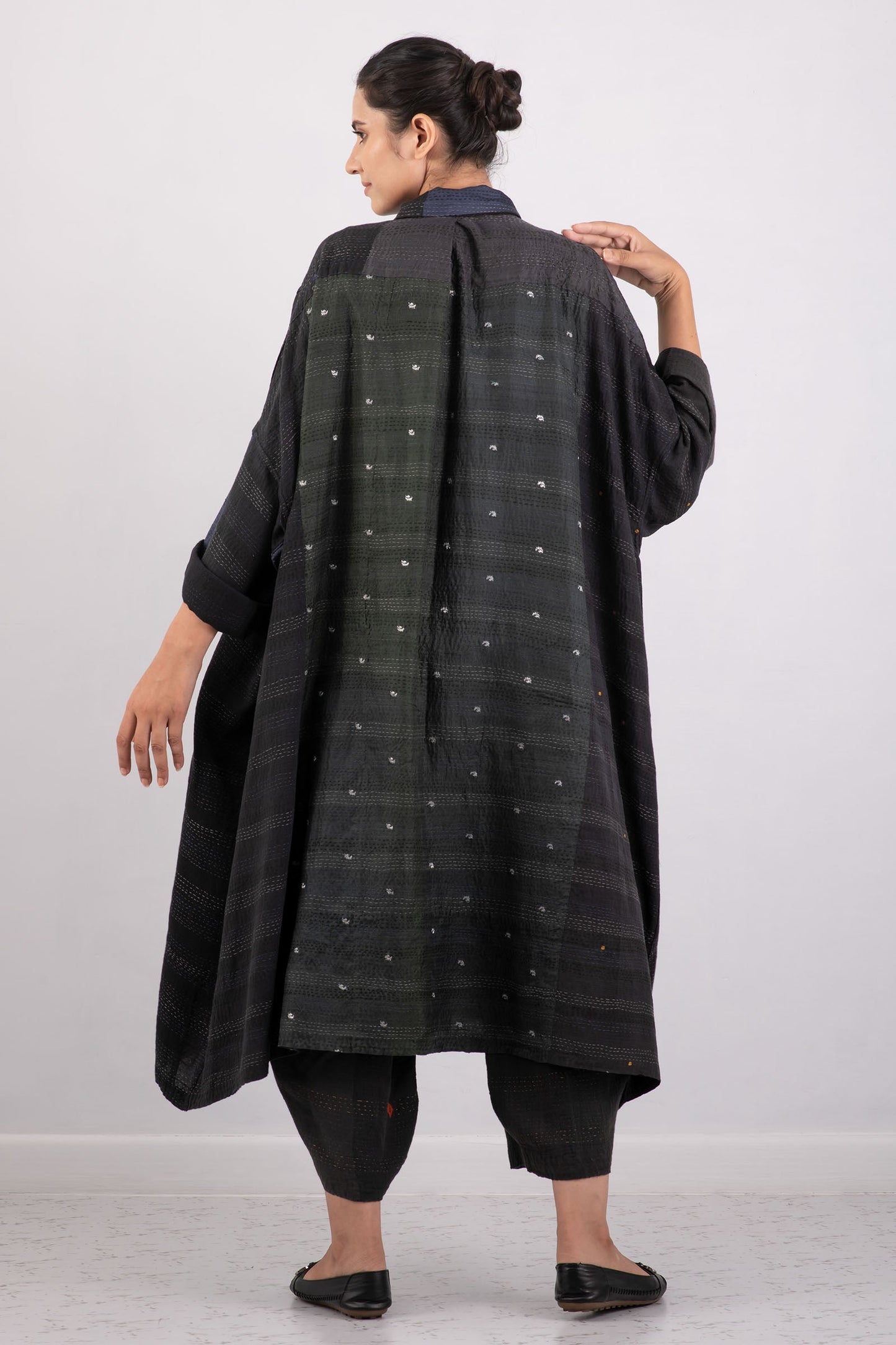 JAIPUR PATCH KANTHA OVERSIZE DRESS - jp2432-blk -