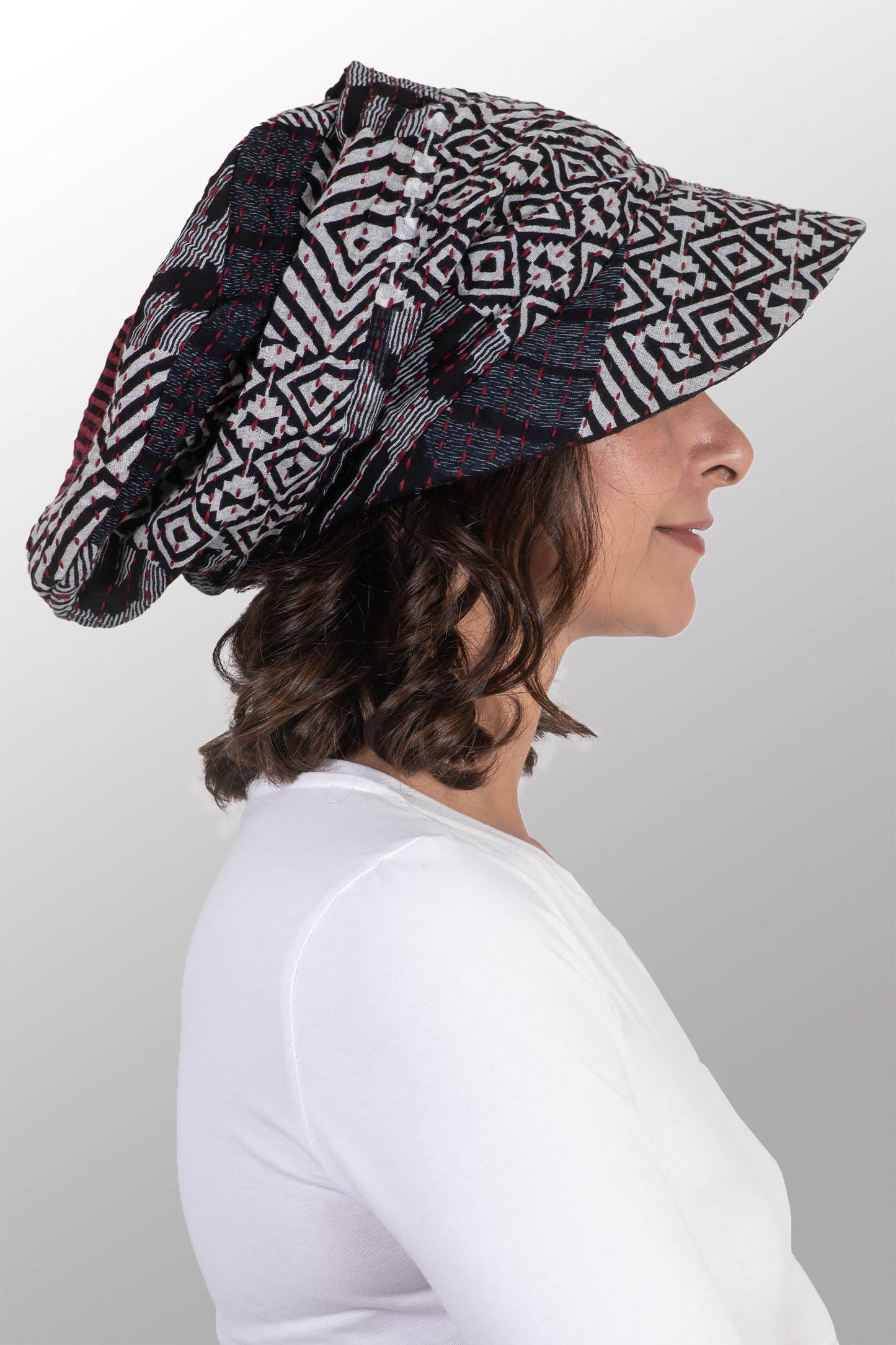 ART BBK KANTHA CASKET HAT BY KYOKO MURAYAMA - ab2895-red -