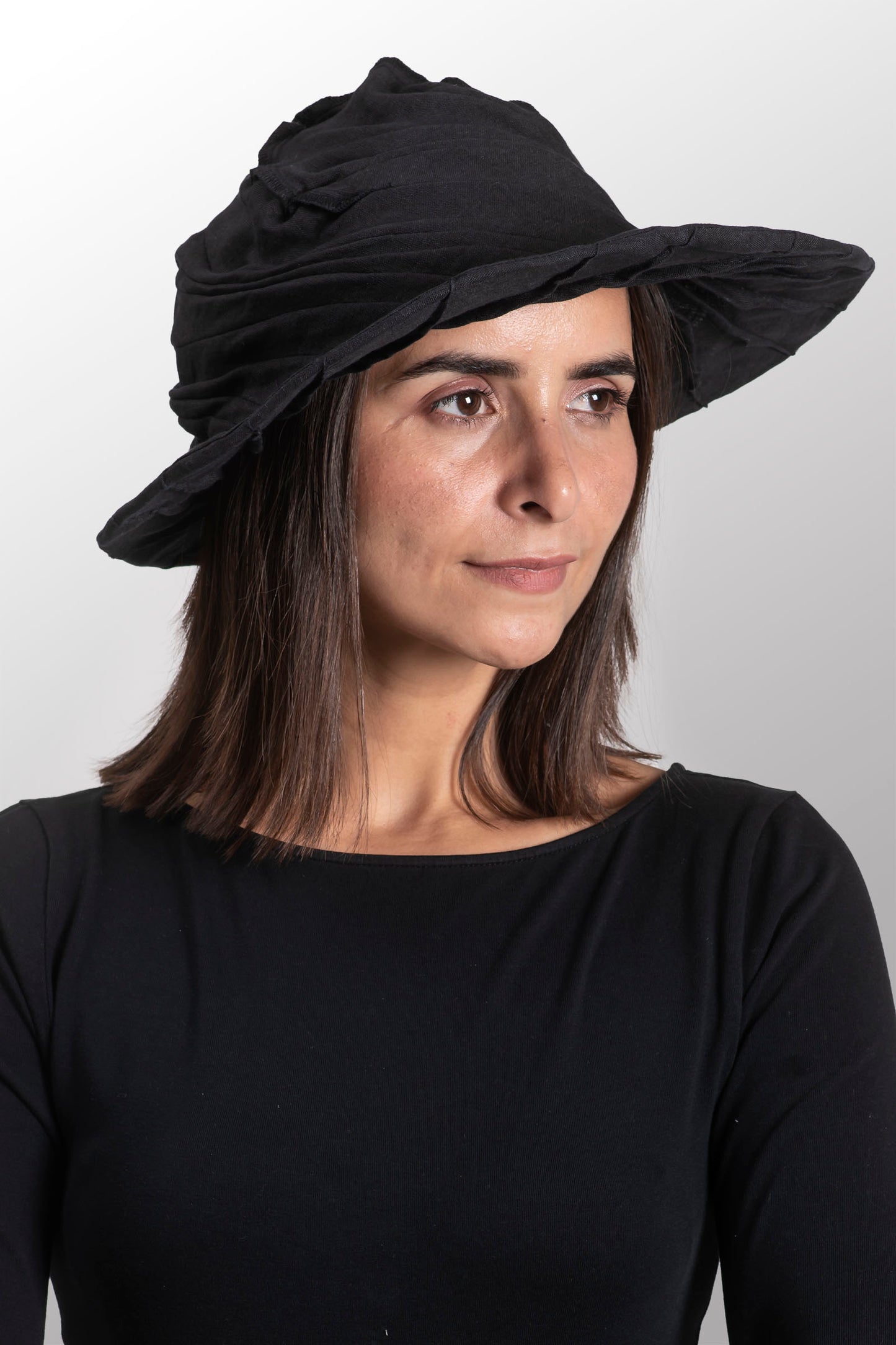 LINEN TWIST TUCKED BRIM HAT - ln1886-blk -