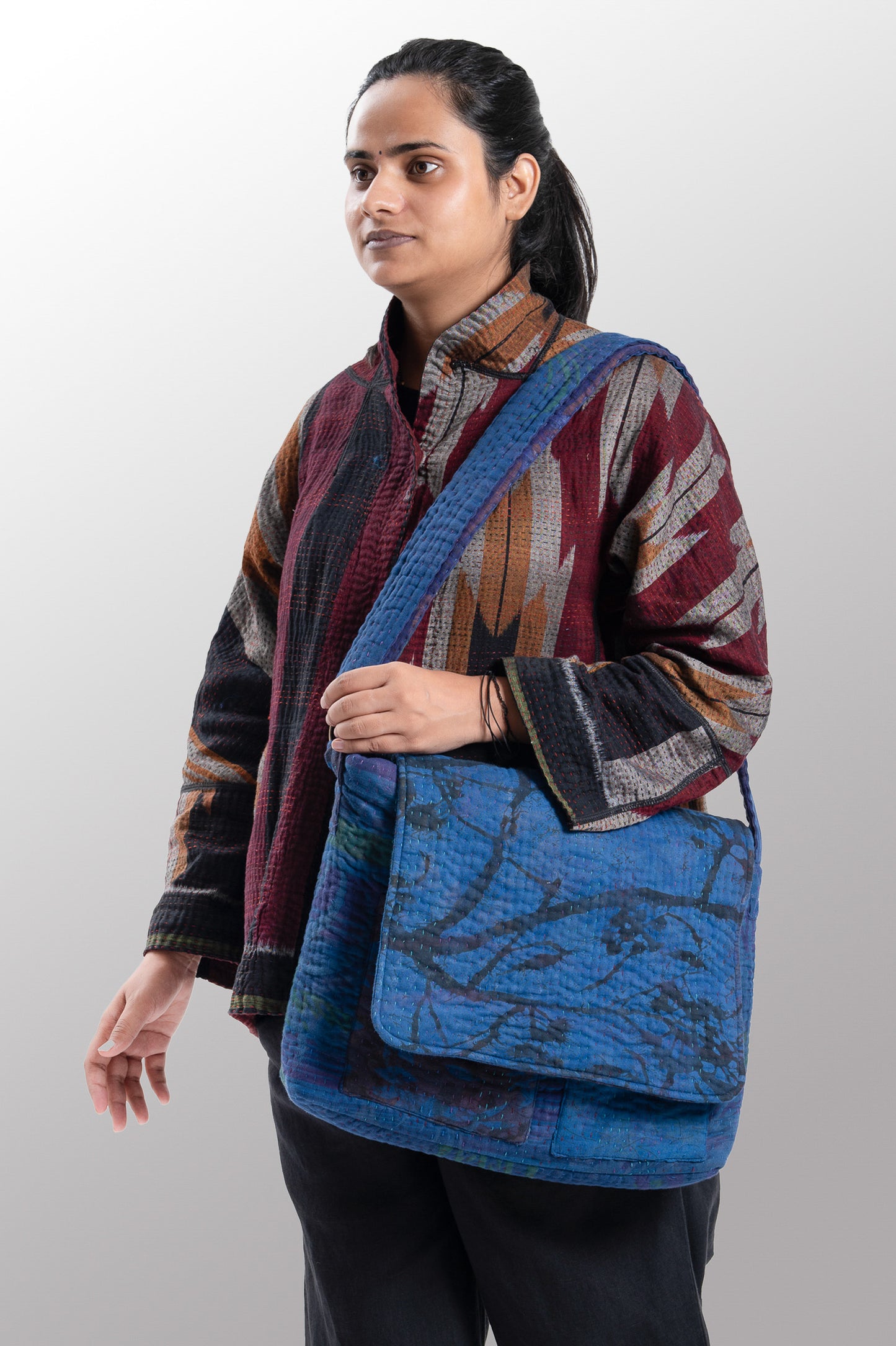 Quilted Over Dye Cotton Kantha Pc Messenger Bag - mm-oq5863-cblu005a -