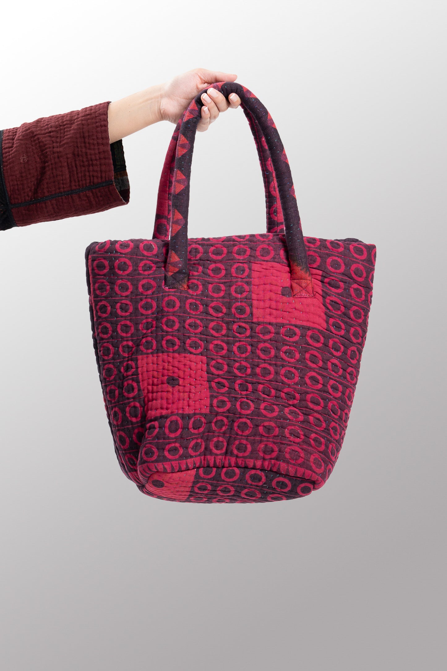 Quilted Over Dye Cotton Kantha Bucket Tote - mm-oq5867-cred010a -