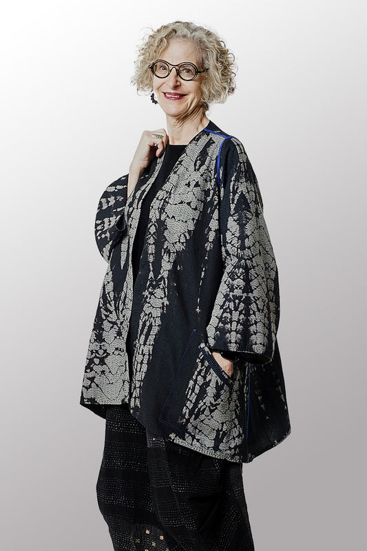 SERPENT PRINT KANTHA BELL SHAPE LONG JKT - sp2051-blk -