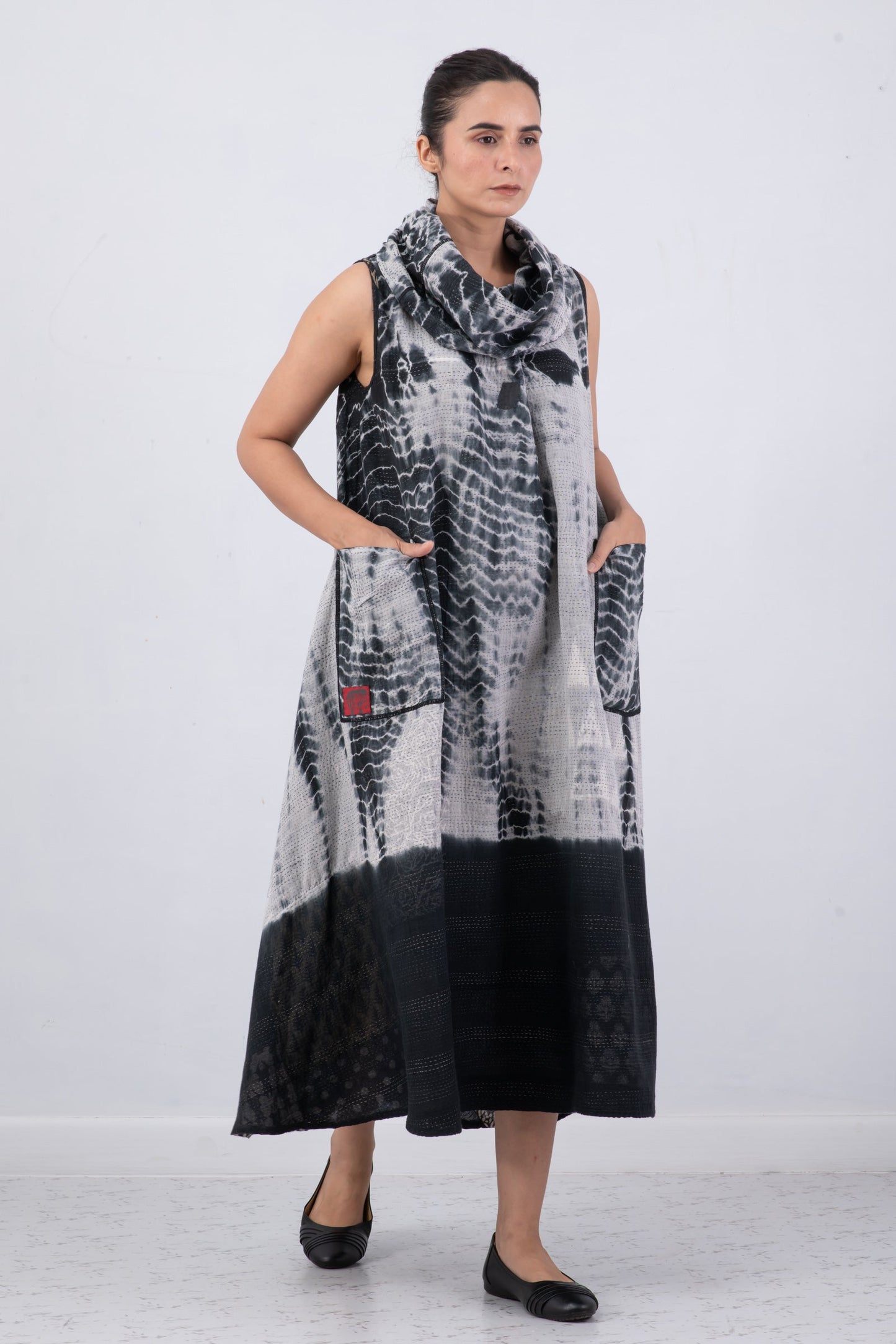 VINTAGE BOTTOM PRINT KANTHA COWL NECK MAXI DRESS - vb2438-blk -