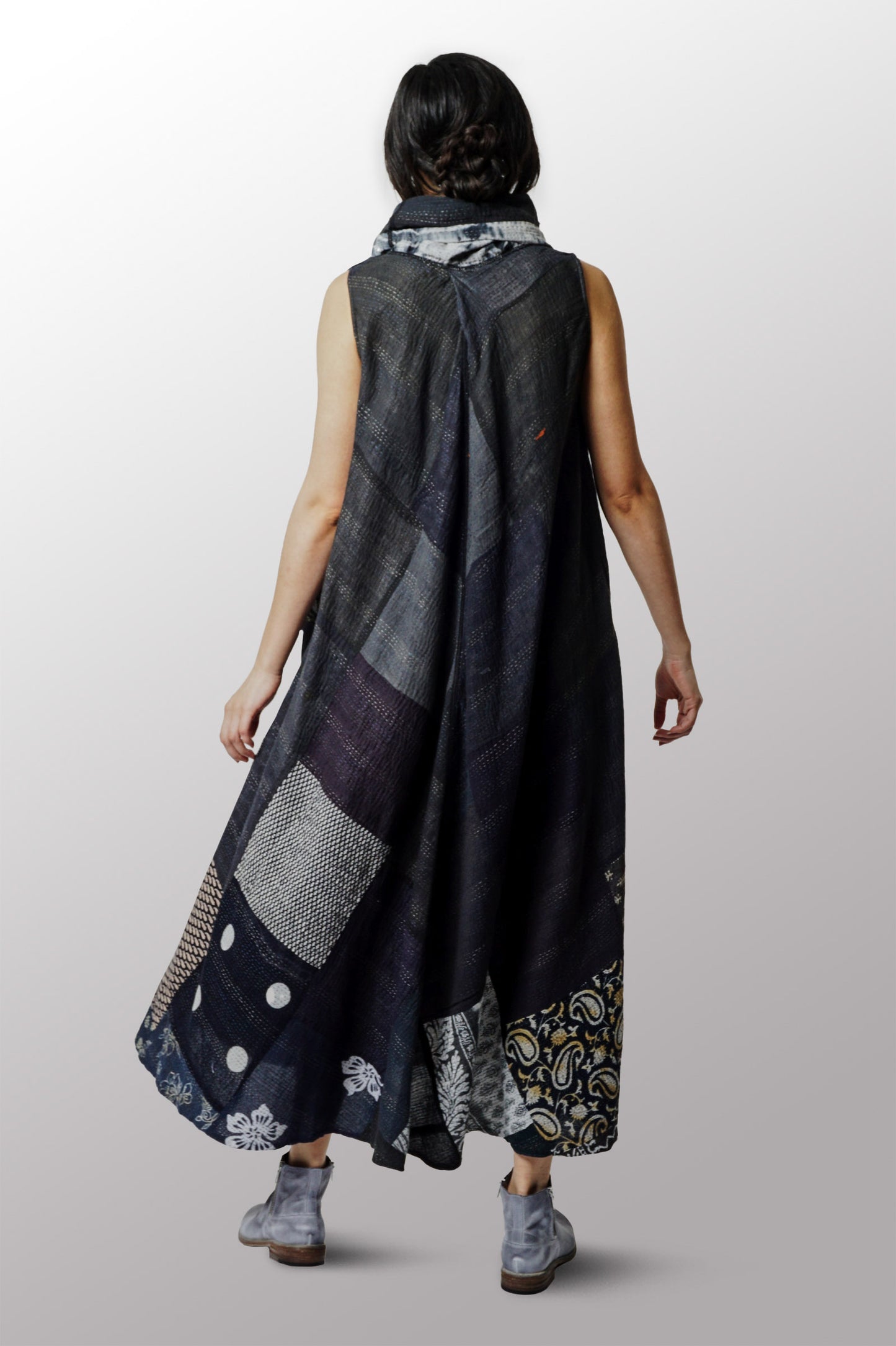 VINTAGE BOTTOM PRINT KANTHA COWL NECK MAXI DRESS - vb2438-blk -