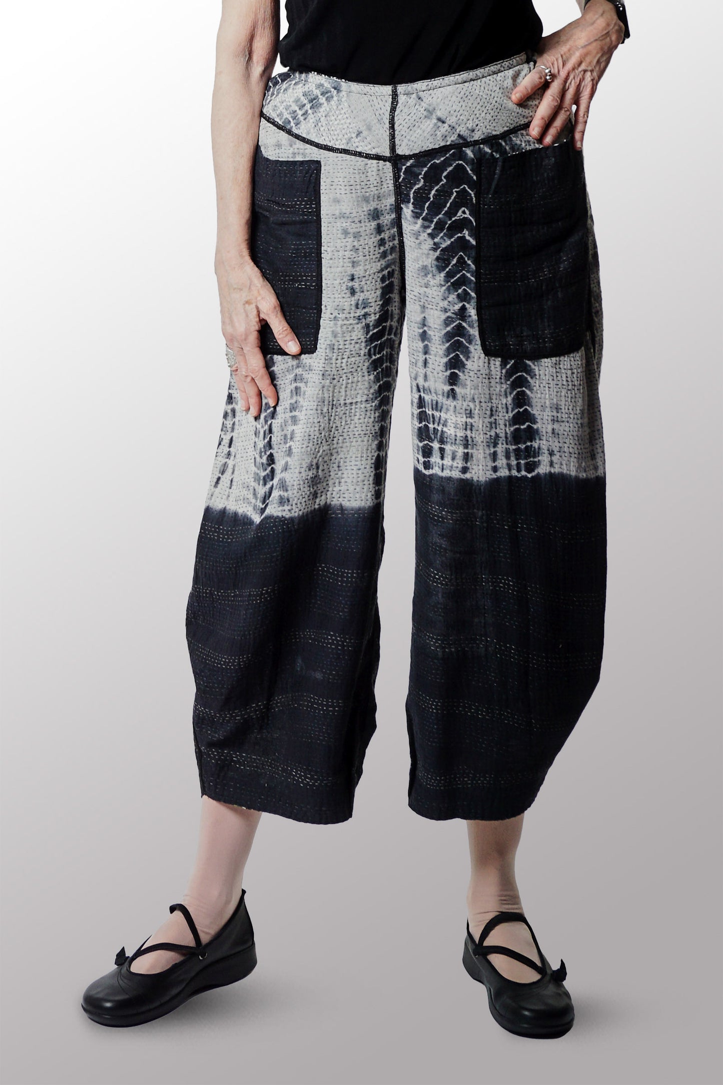 VINTAGE BOTTOM PRINT KANTHA HAREM PANTS - vb2605-blk -