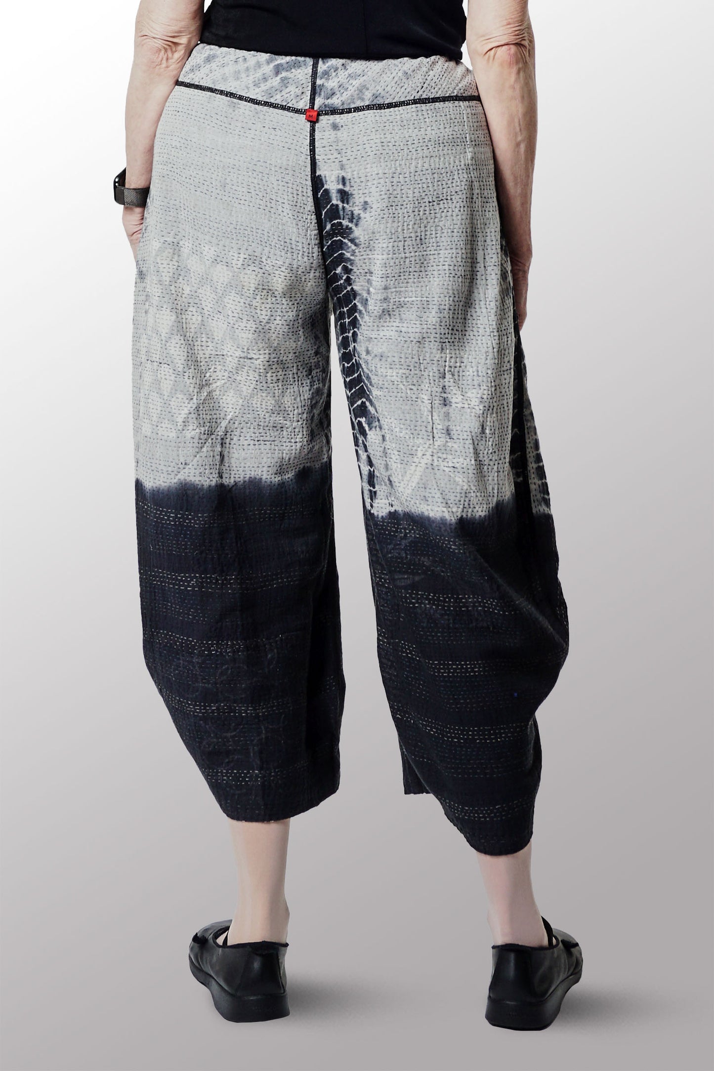 VINTAGE BOTTOM PRINT KANTHA HAREM PANTS - vb2605-blk -