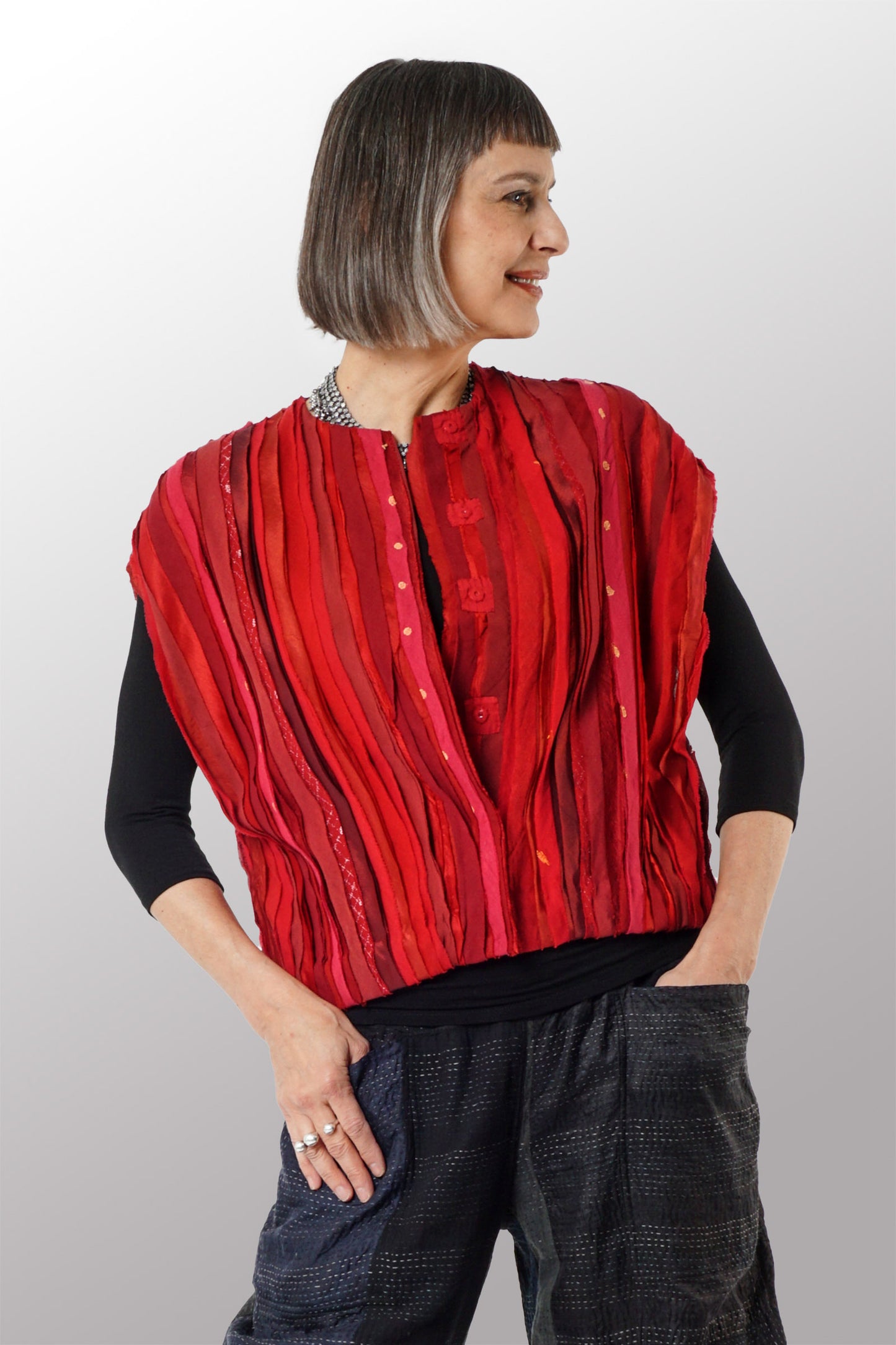 WAVY STRIPE KANTHA WIDE SHOULDER VEST - wv2245-red -