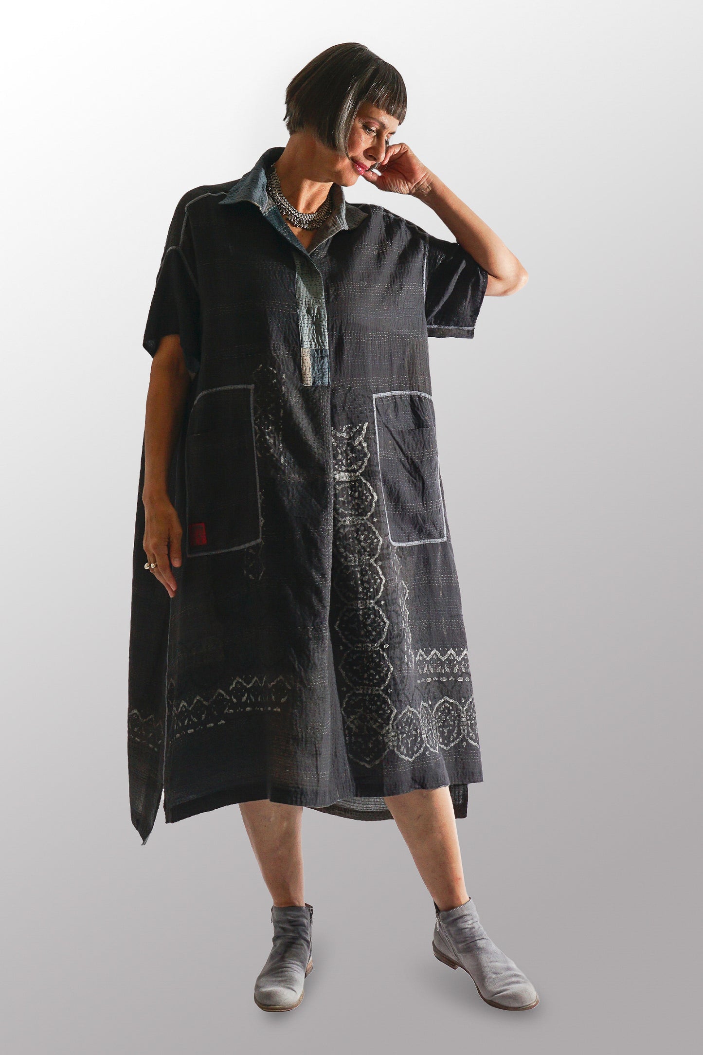 MOSAIC FRAY PATCH KANTHA WING COLLAR DRESS - zb2454-gry -