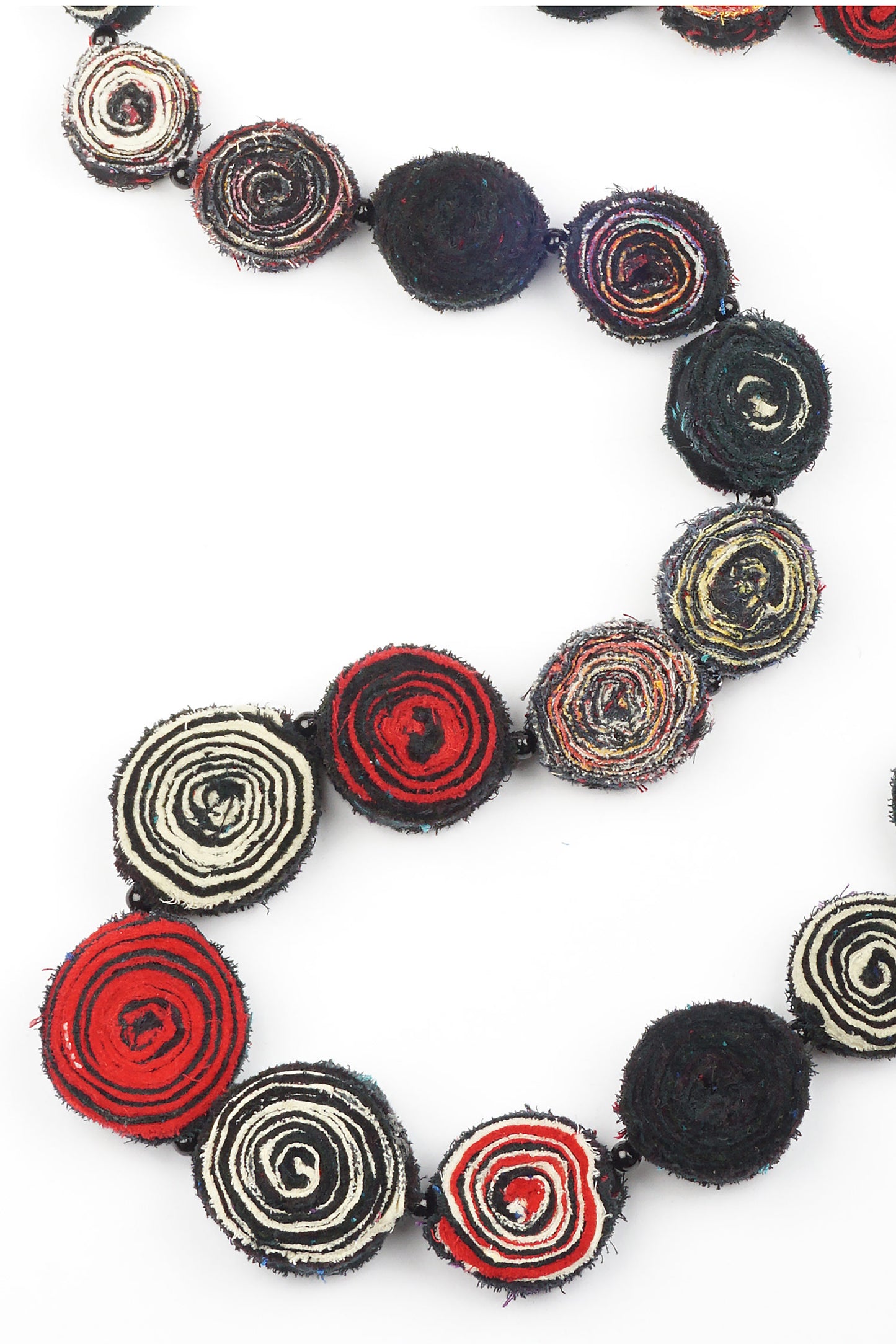 VINTAGE COTTON KANTHA SIMPLE EDDY LONG NECKLACE