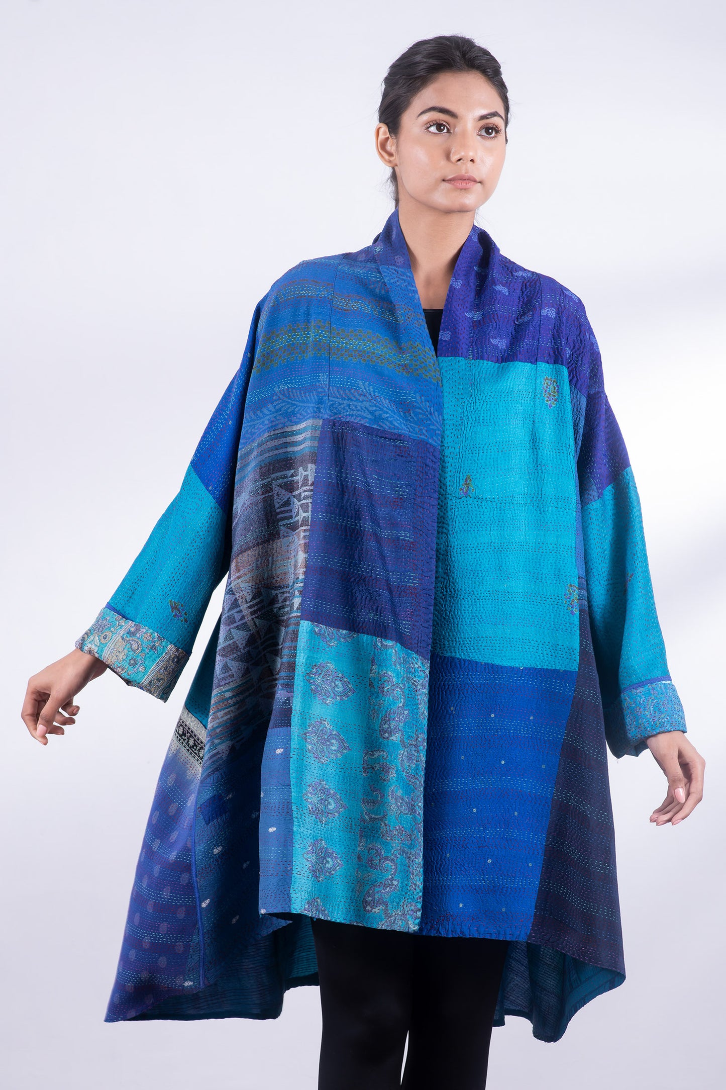 GEORGETTE VINTAGE SILK PATCH KANTHA KIMONO LONG JKT