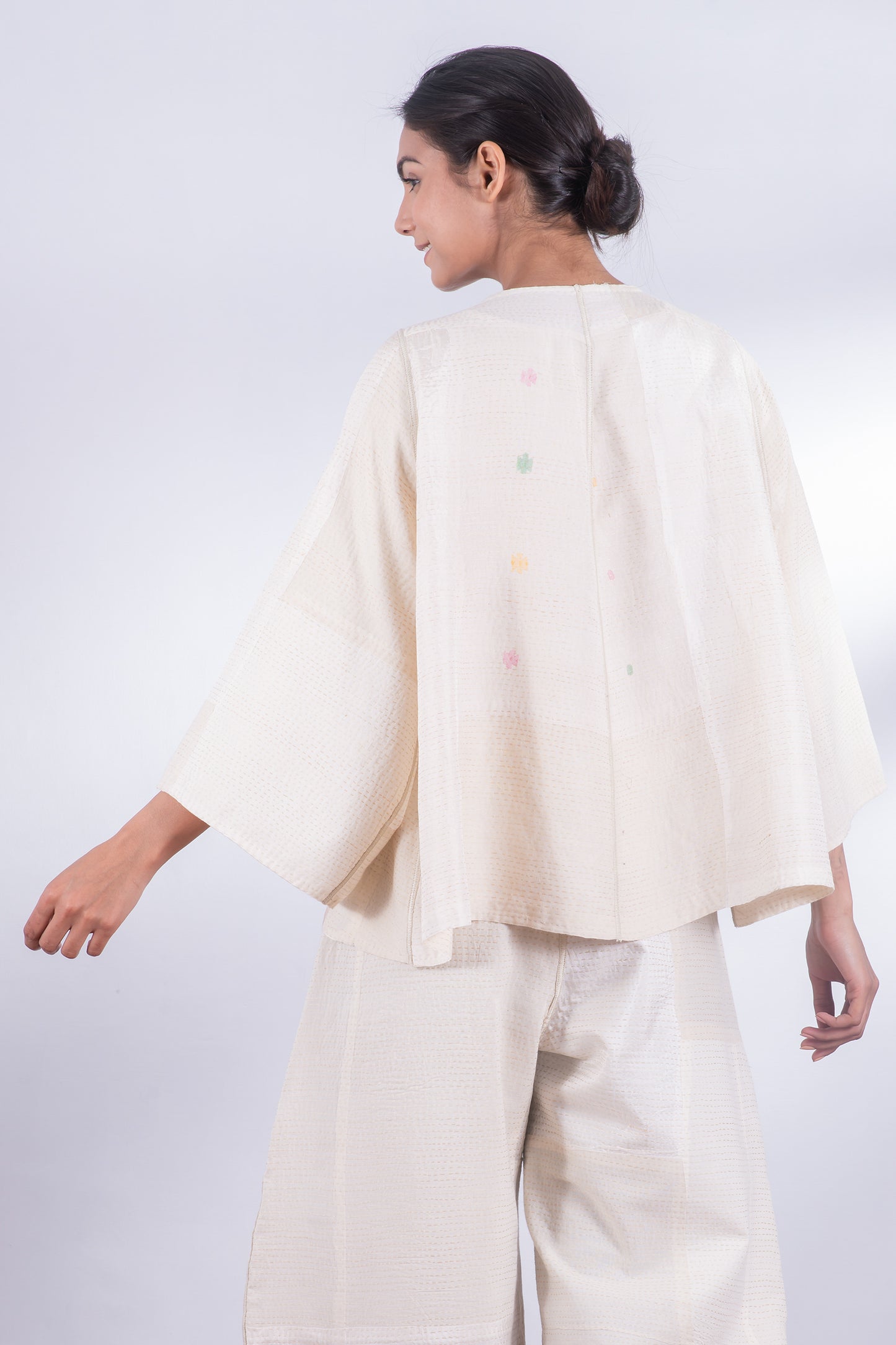 JAIPUR WHITE KANTHA BELL SHAPE JKT