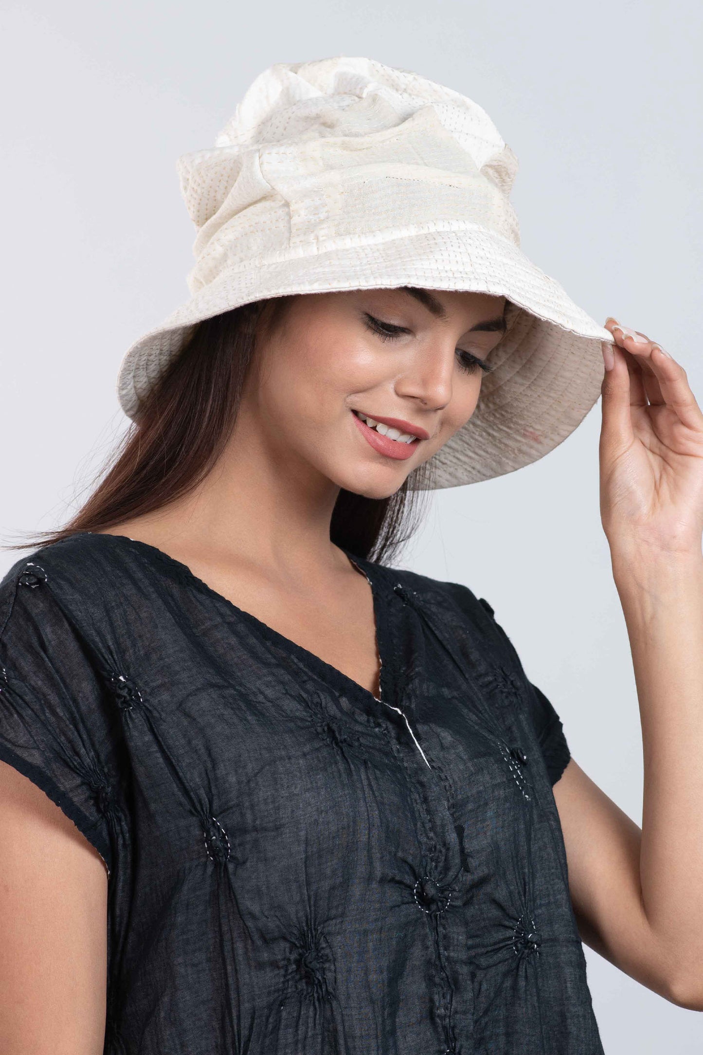 JAIPUR WHITE KANTHA FULL BRIM HAT