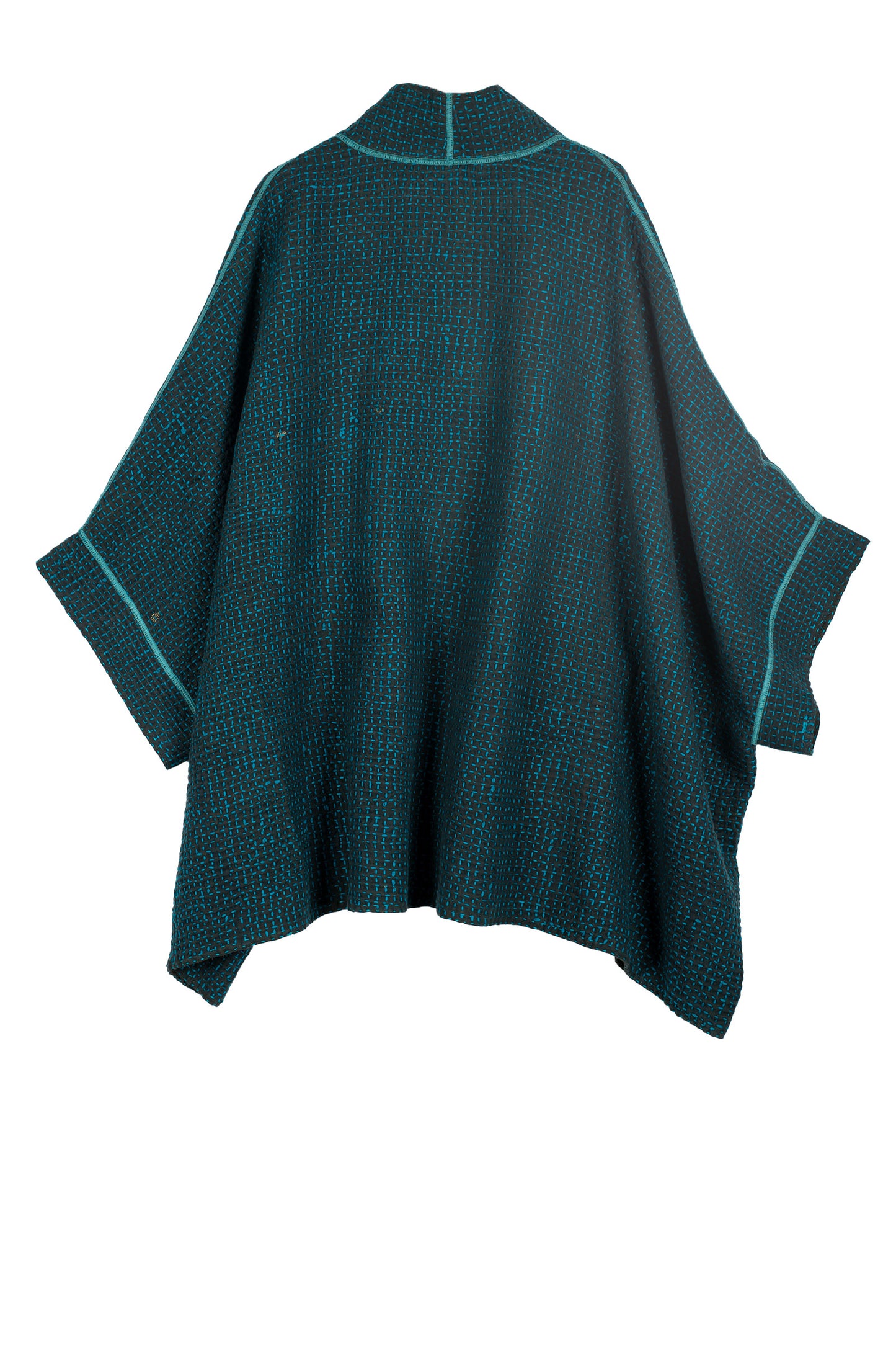 WOOL WAFFLE KANTHA DOUBLE COLLAR PONCHO